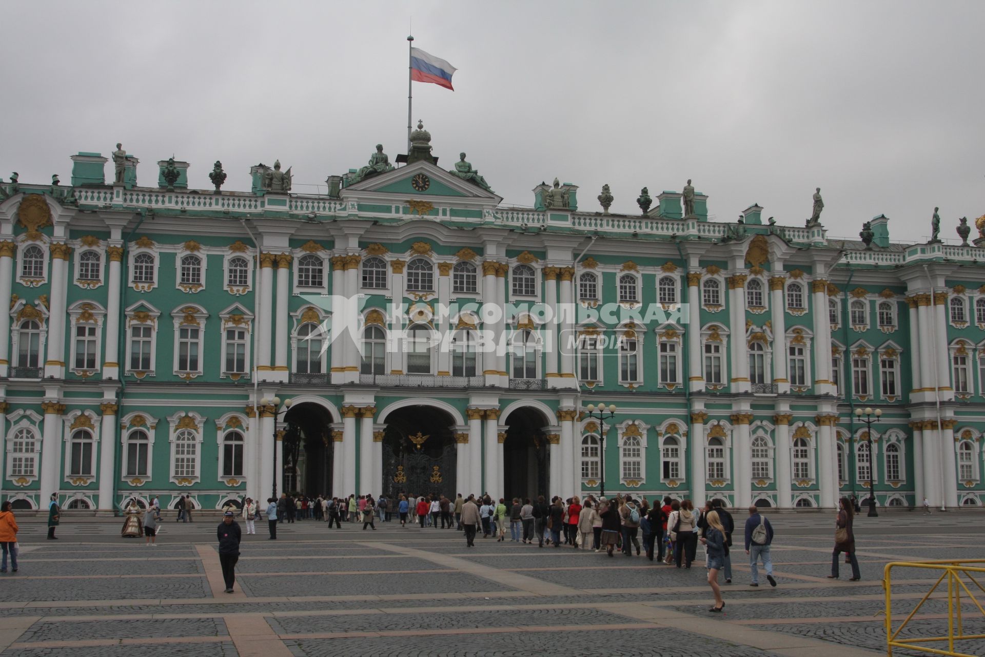 Здание музея `Эрмитаж` в Санкт-Петербурге.