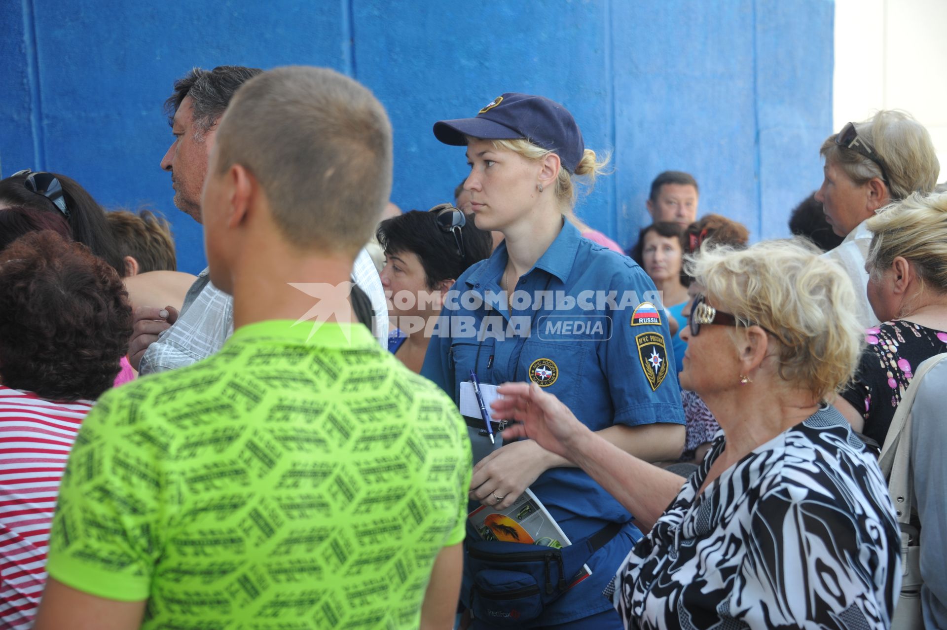 Последствия наводнения в Крымске. Пункт помощи пострадавшим.