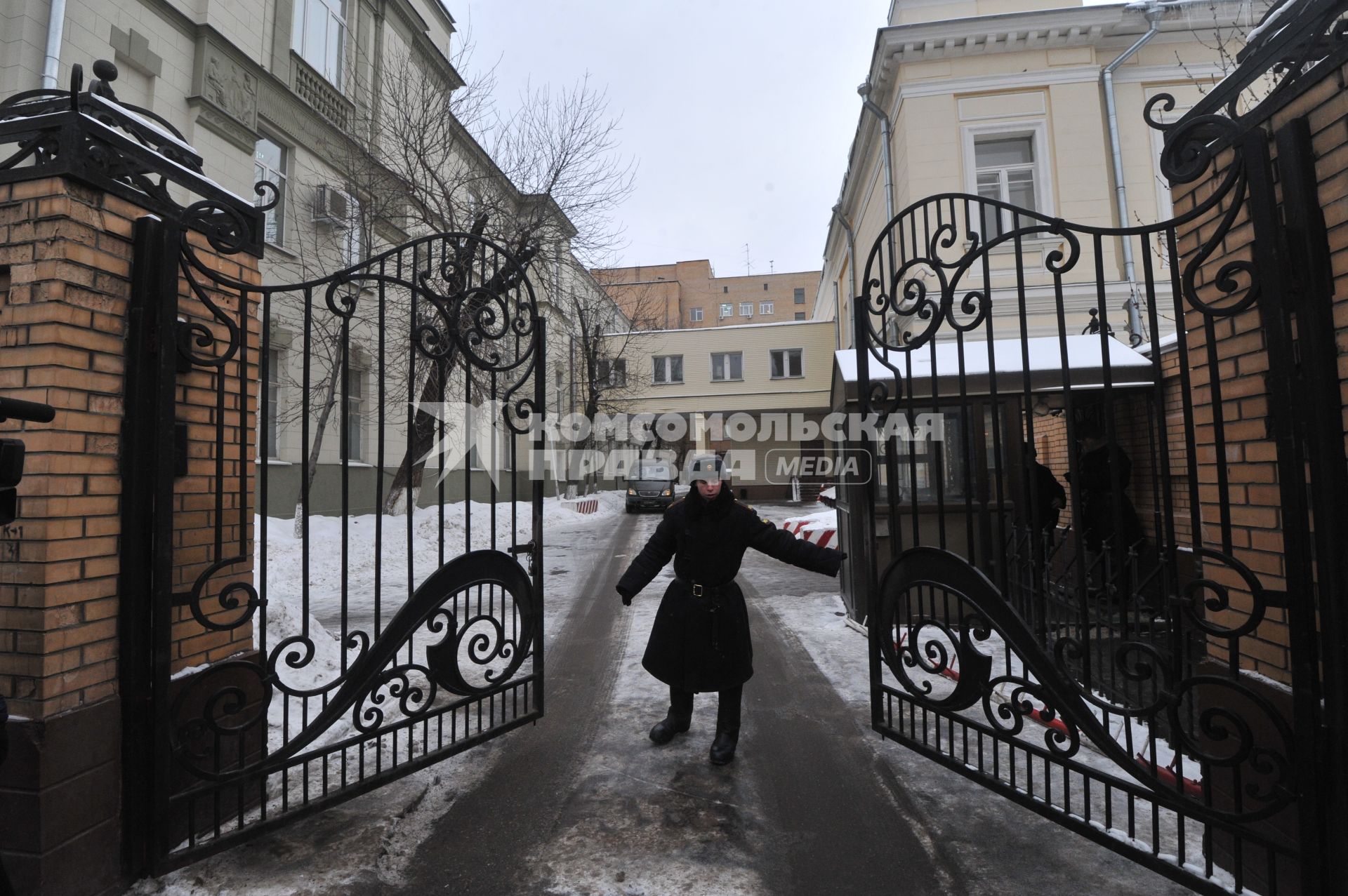 Следственный комитет РФ. Перед началом дачи показаний по делу `Оборонсервиса` бывшим министром обороны РФ Анатолием Сердюковым.