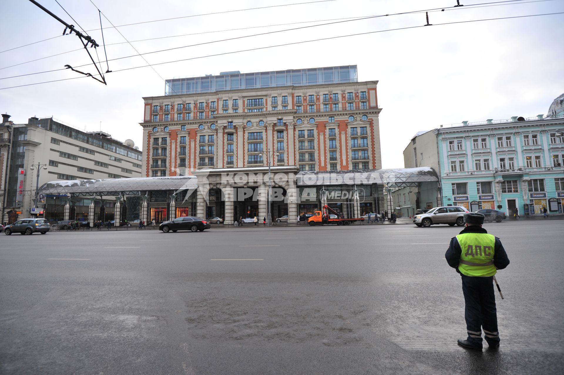 Тверская улица. На снимке: отель `Ritz-Carlton`.