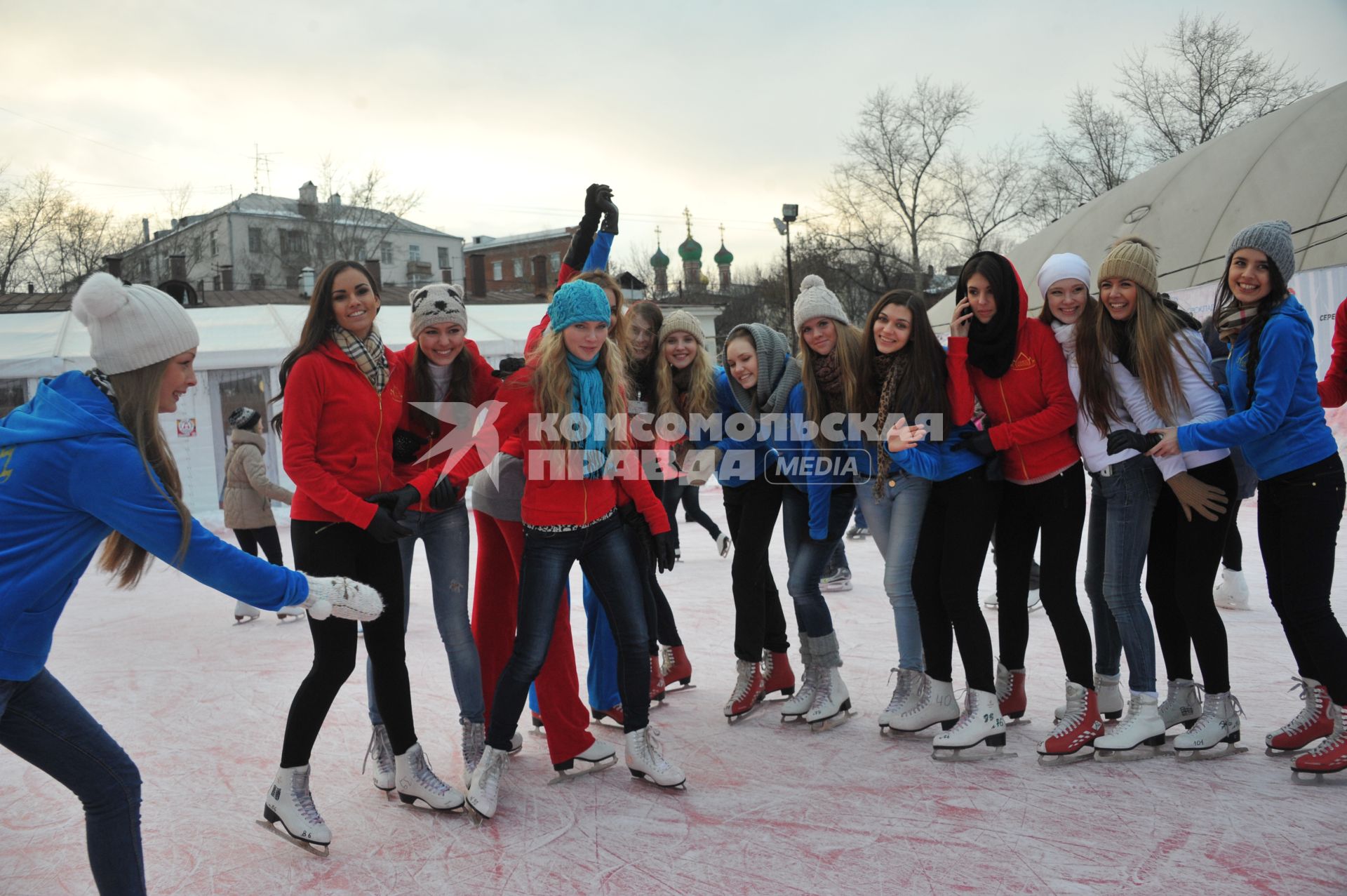 Подготовка финала шоу`Мисс Россия 2013`. На снимке: участницы конкурса.