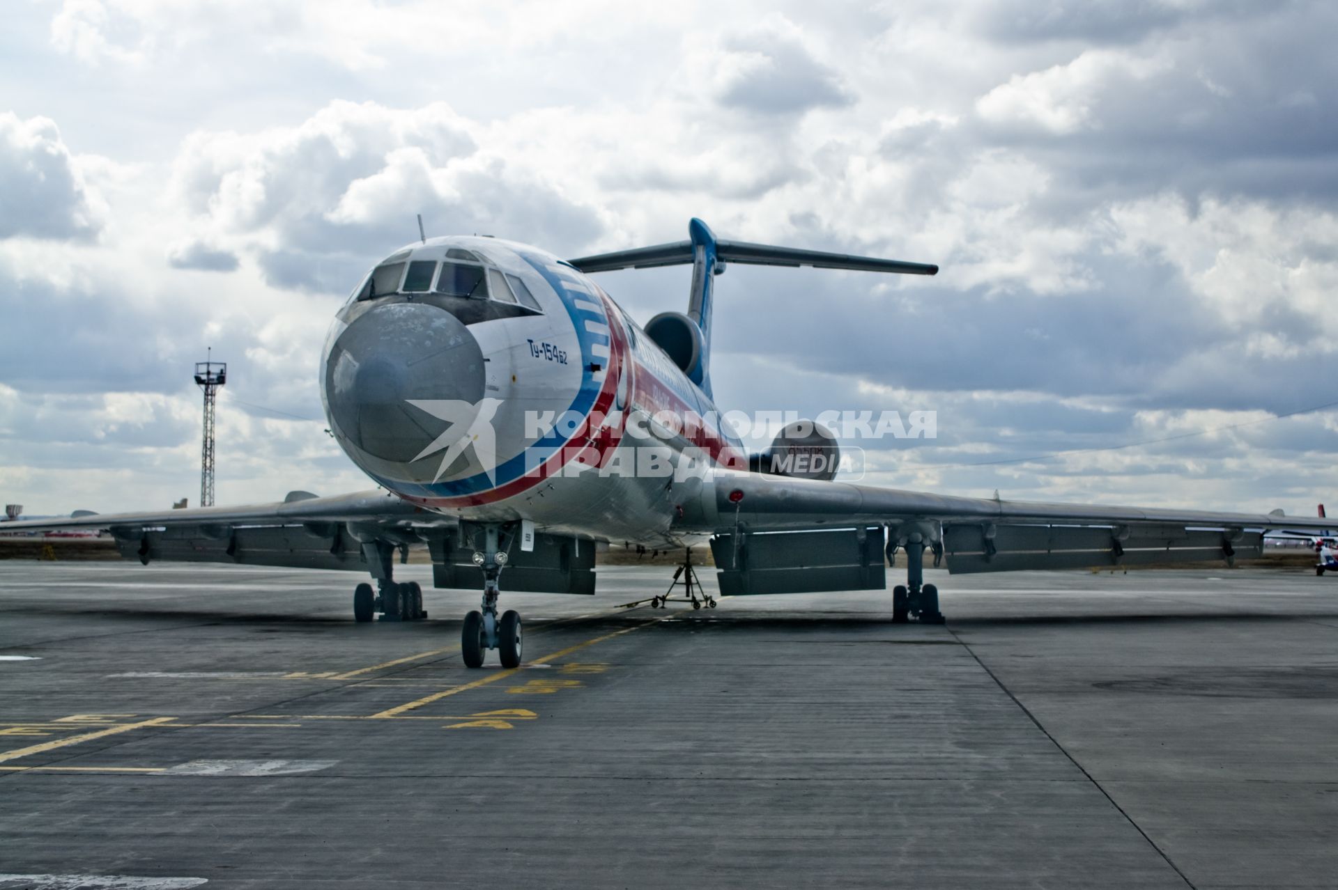 ТУ-154 б2 авиакомпании `Уральские Авиалинии Ural Airlines`.