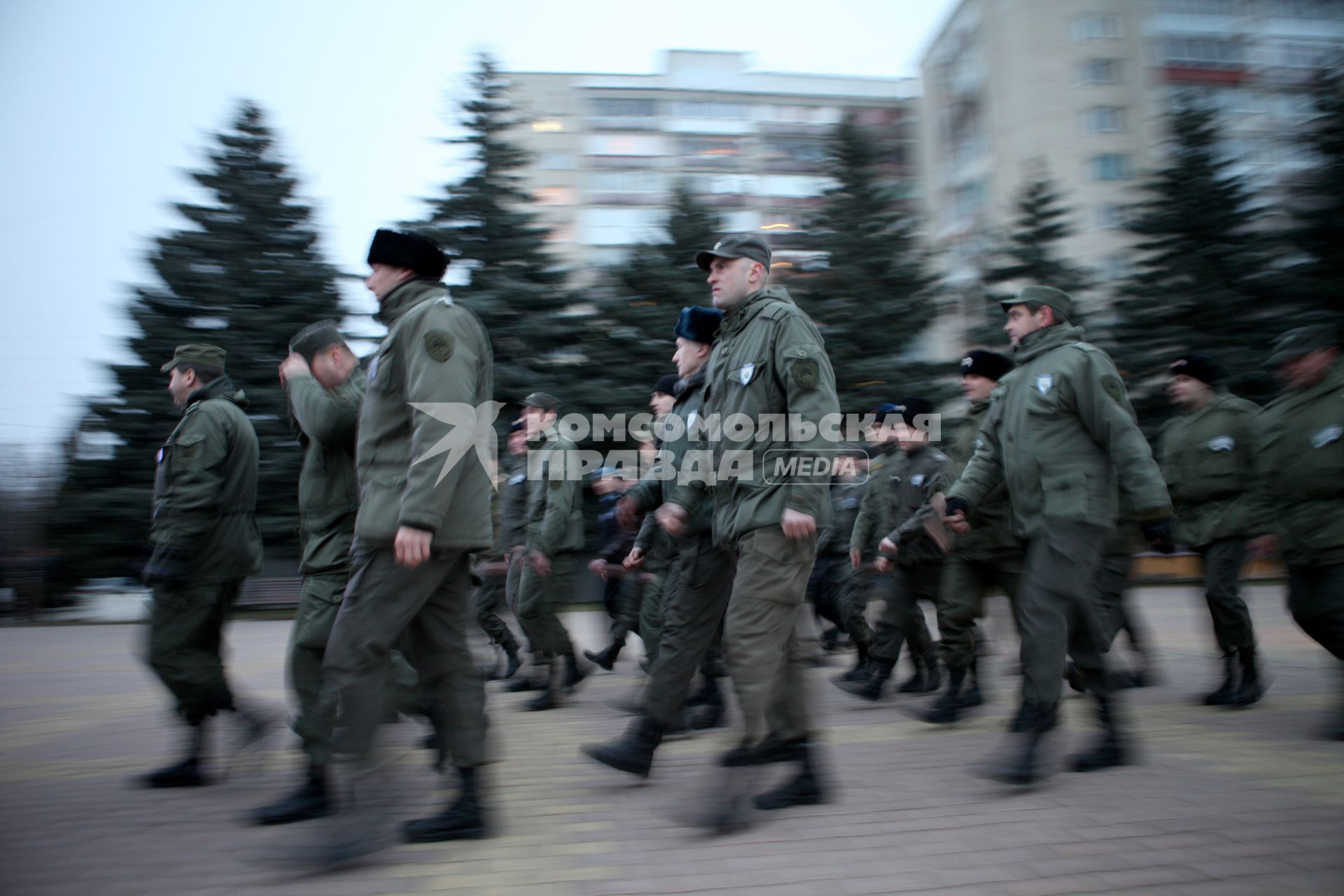 Совместный развод и патрулирование казаками и сотрудниками ППС в Ставрополе. На снимке: начало патрулирования.