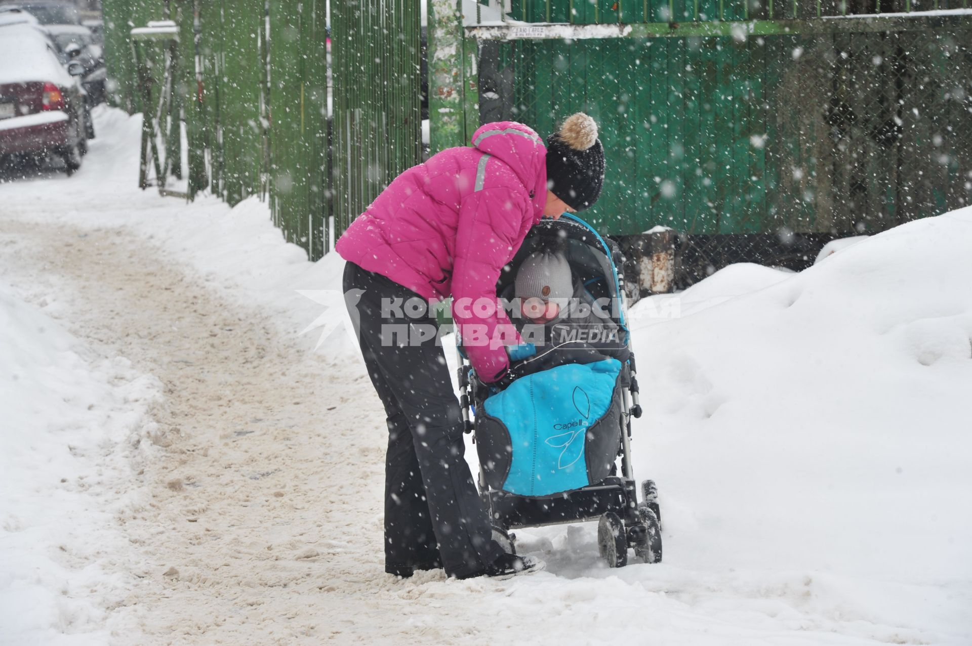 Снегопад в Москве.