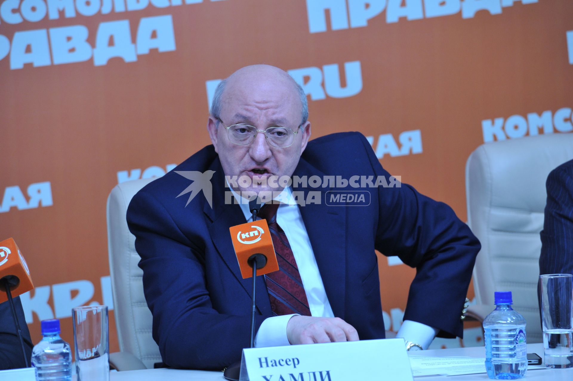 ИД `Комсомольская правда`. Пресс-центр. На снимке: председатель Управления по развитию туризма Арабской Республики Египет Насер Хамди.