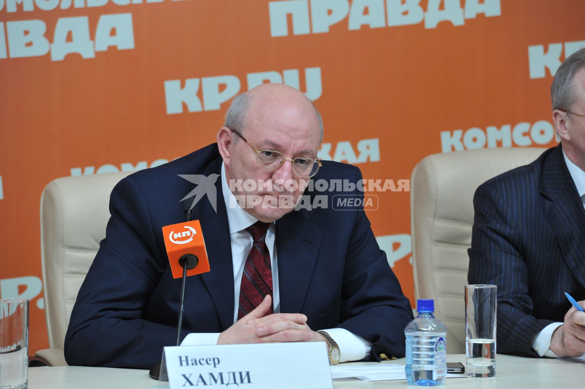 ИД `Комсомольская правда`. Пресс-центр. На снимке: председатель Управления по развитию туризма Арабской Республики Египет Насер Хамди.