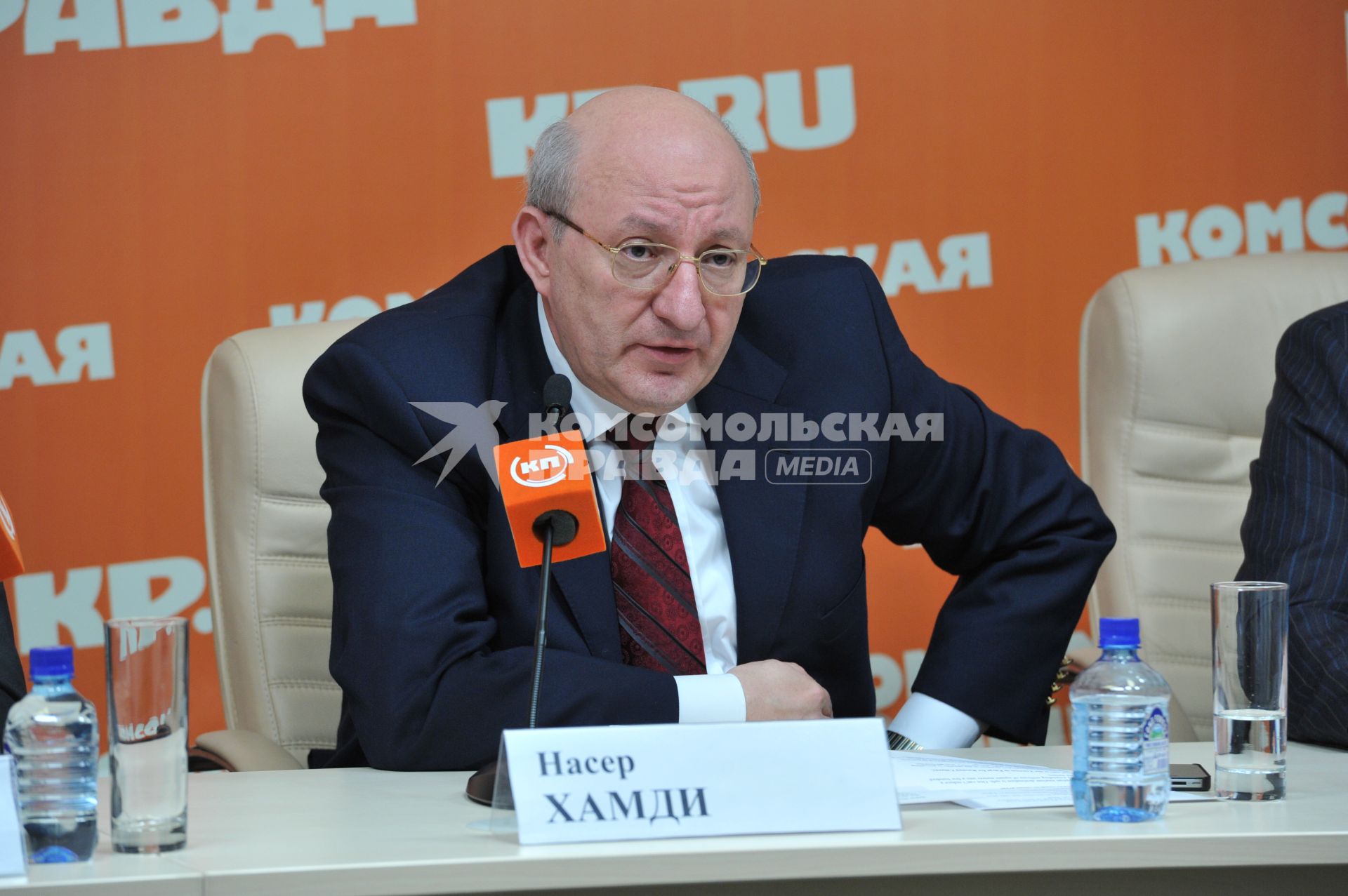 ИД `Комсомольская правда`. Пресс-центр. На снимке: председатель Управления по развитию туризма Арабской Республики Египет Насер Хамди.