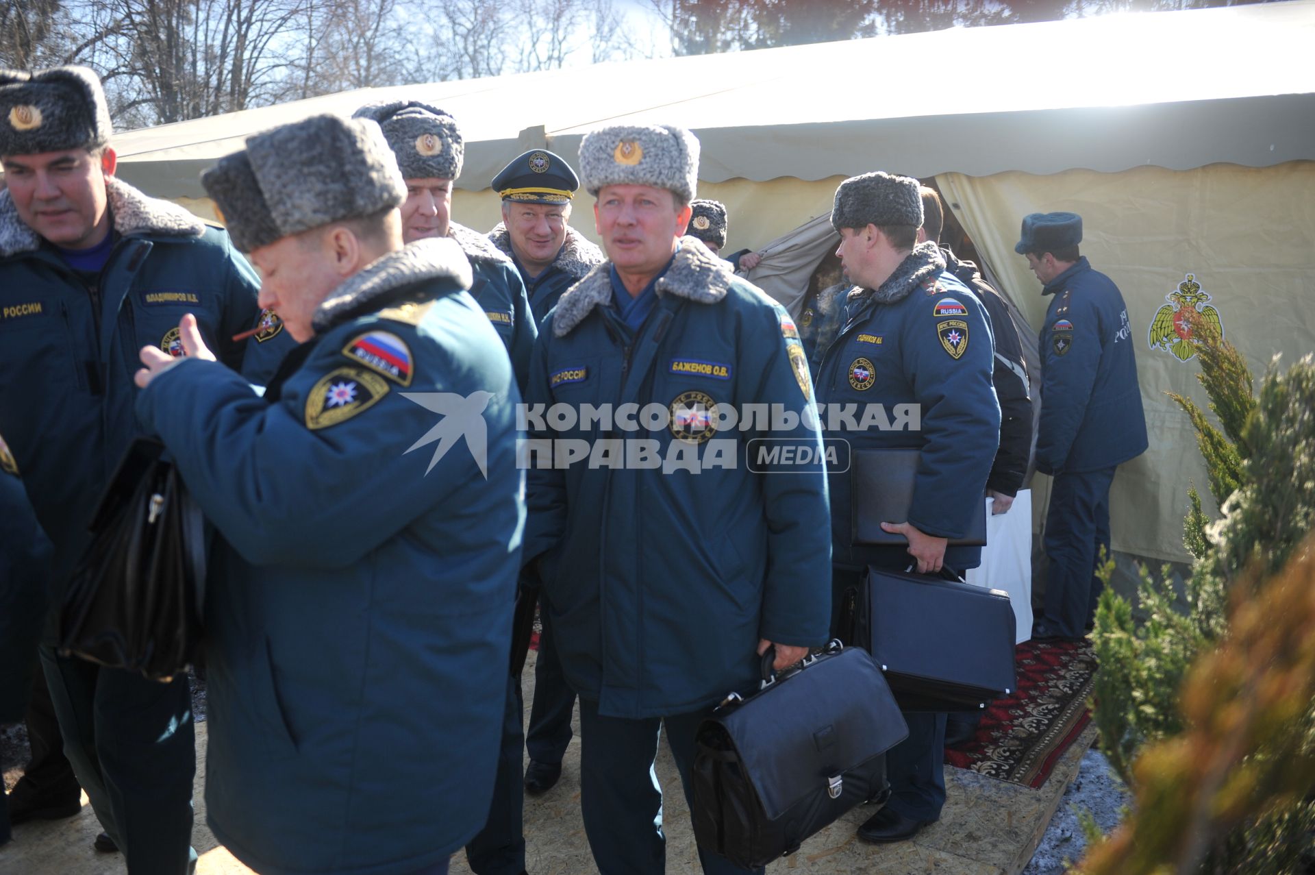 Рабочая поездка главы МЧС России Владимира Пучкова в Калининград. Заседание выездной коллегии МЧС России. На снимке:участники коллегии. На снимке: директор Департамента кадровой политики МЧС РФ Олег Баженов (в центре)