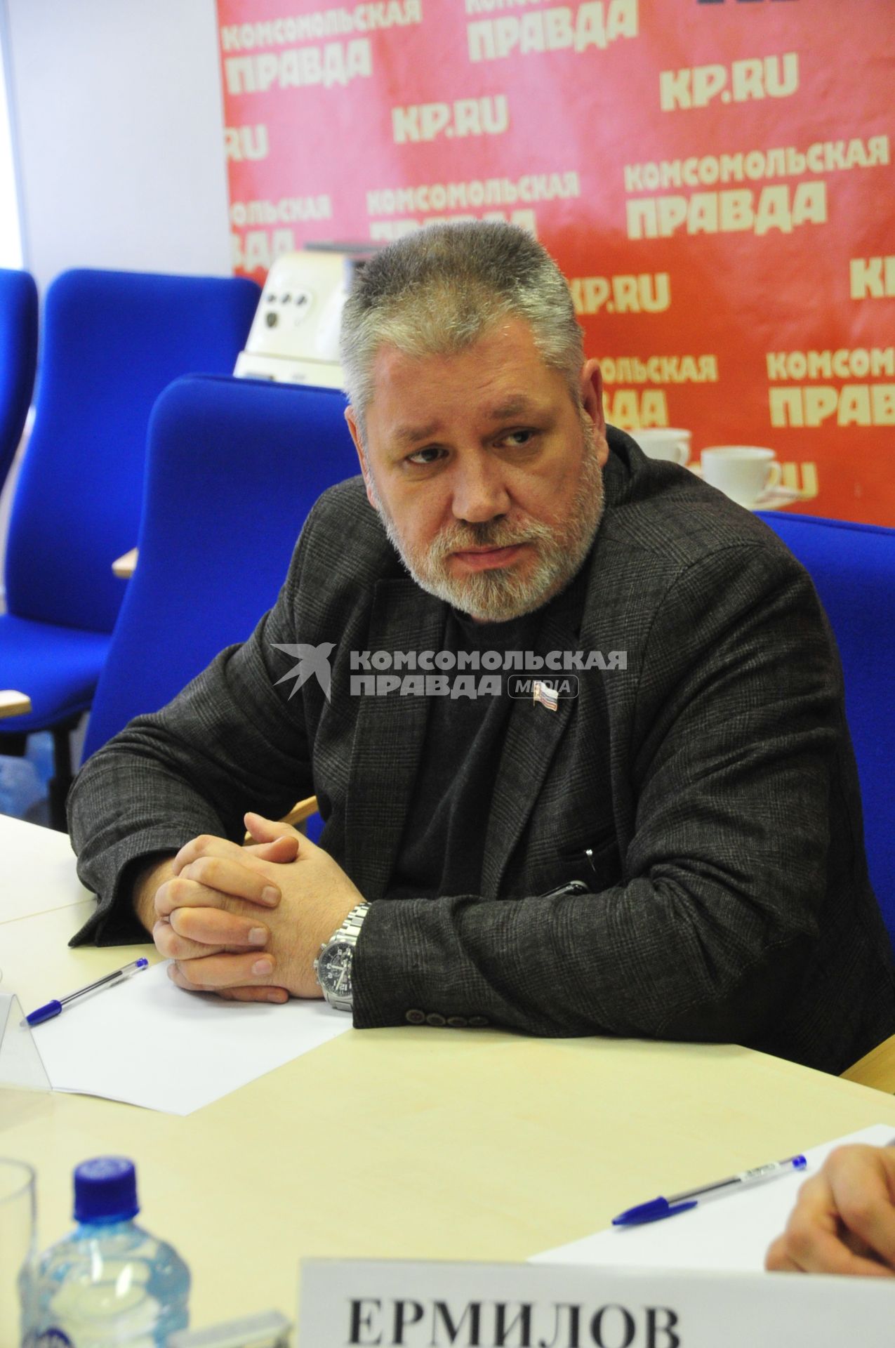 ИД `Комсомольская правда`. Круглый стол на тему: `Что будет с московским Арбатом?`. На снимке: руководитель муниципального образования Арбат Евгений Бабенко