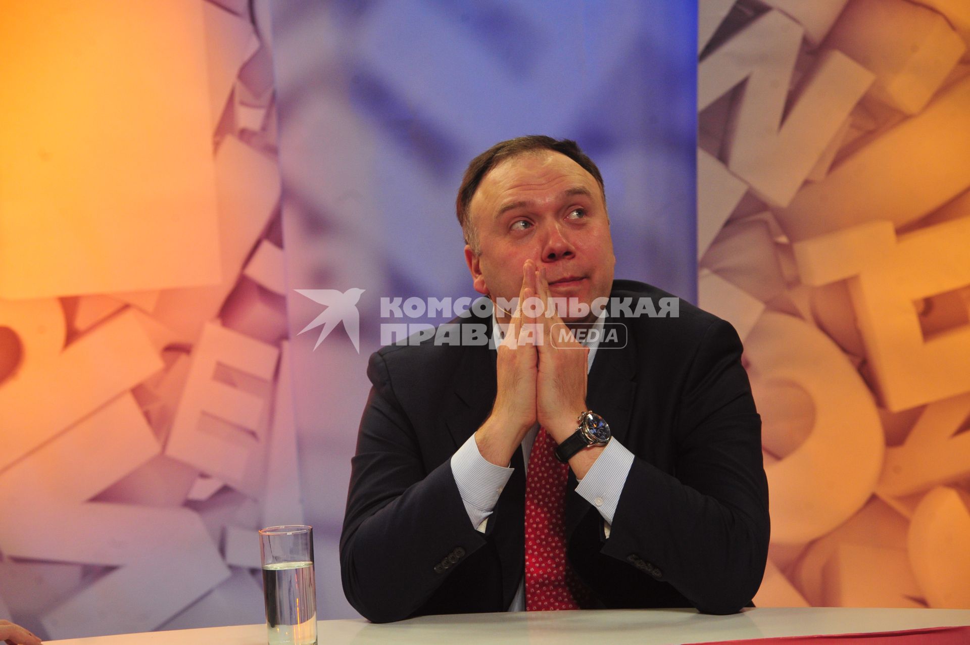 ИД `Комсомольская правда`. Член Общественной палаты РФ, исполнительный директор Ассоциации по защите избирательных прав граждан `Гражданский контроль` Георгий Федоров