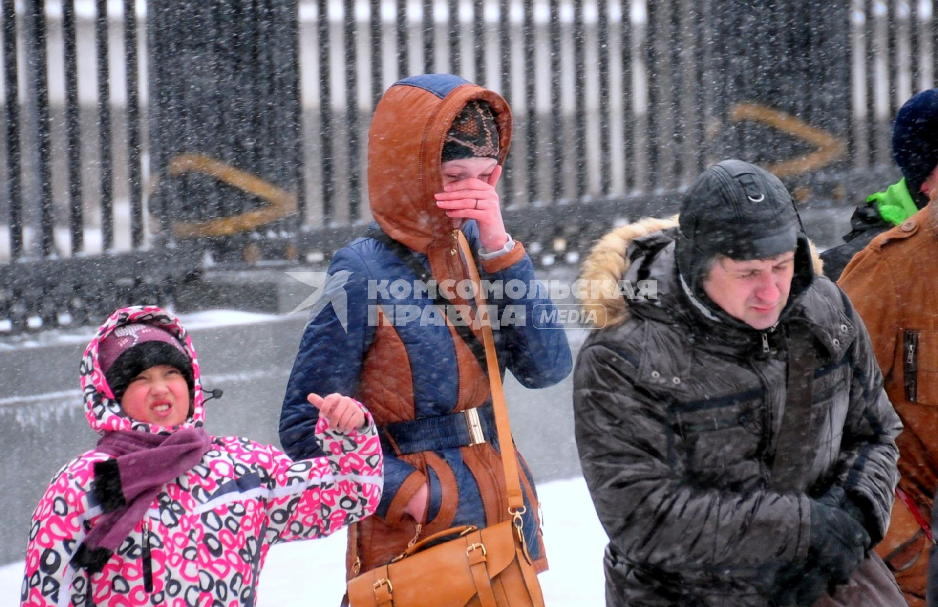 Метель в городе.