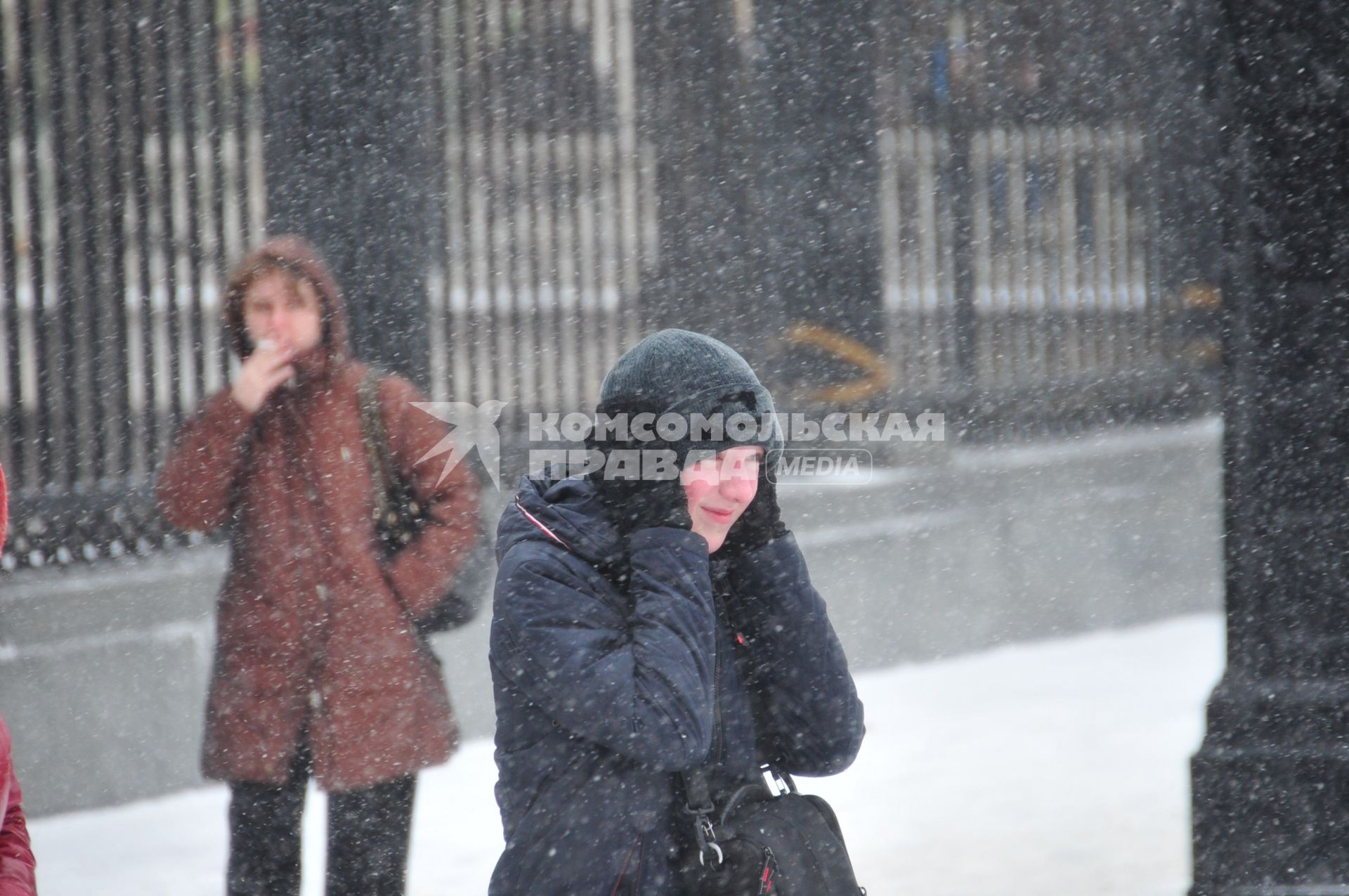 Метель в городе.