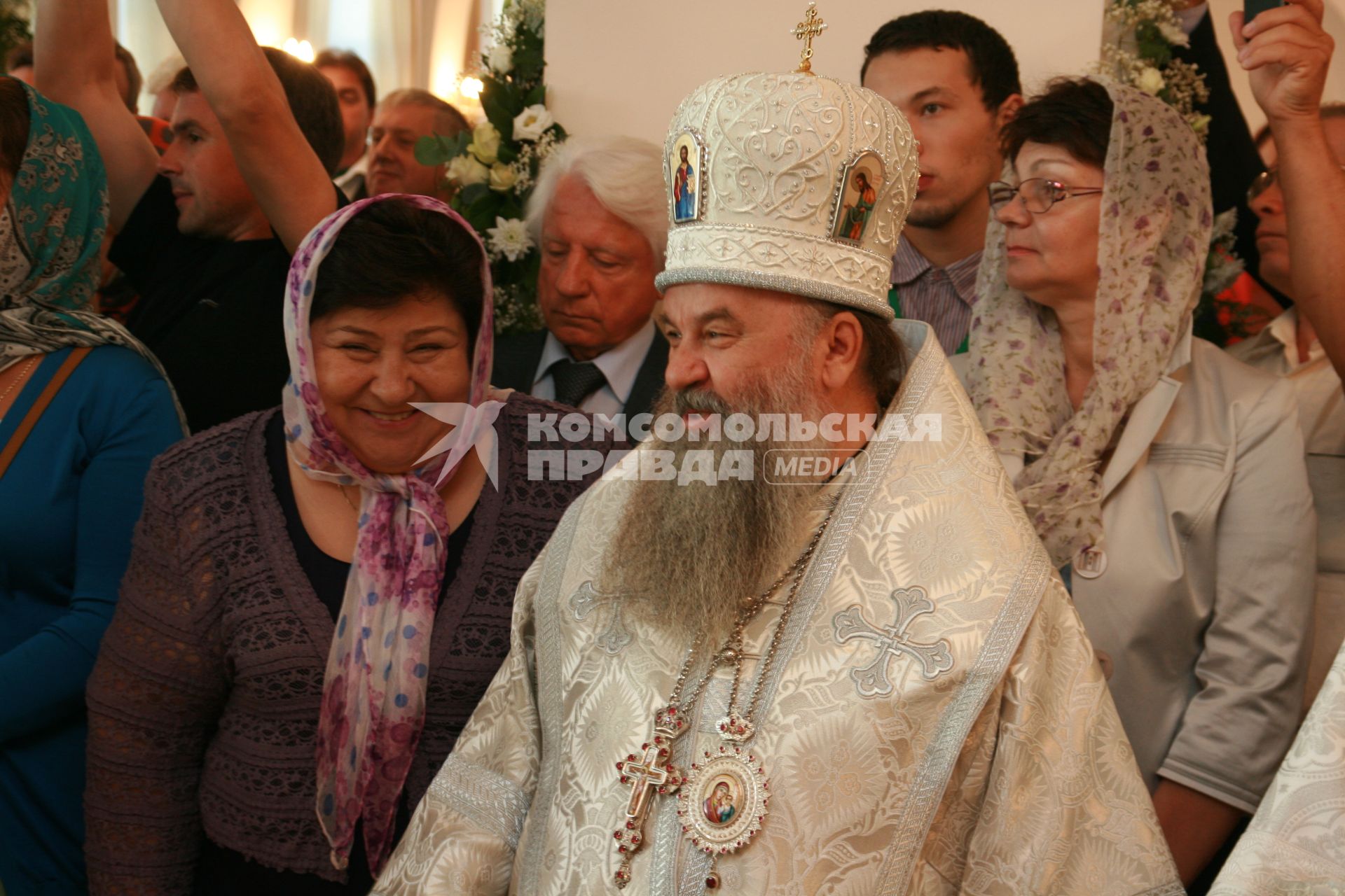 Церемония открытия комплекса зданий Коломенской православной духовной семинарии. На снимке: председатель правления фонда просвещения \"МЕТА\" Валентина Сигаева (слева).