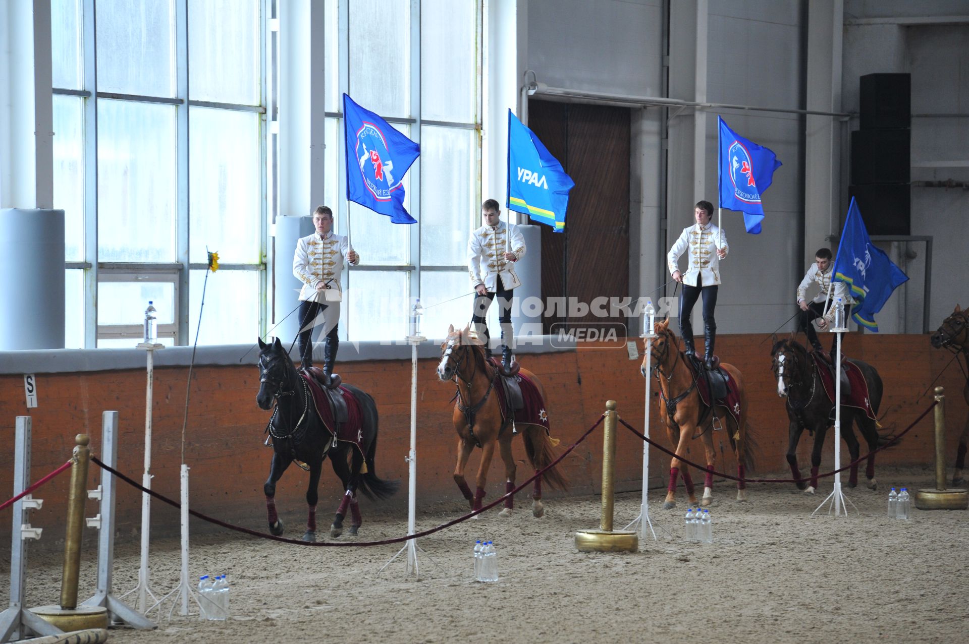 Пресс показ новой программы Кремлёвской школы верховой езды, специально подготовленной для выступления  на конном турнире `Horses&Dreams`.