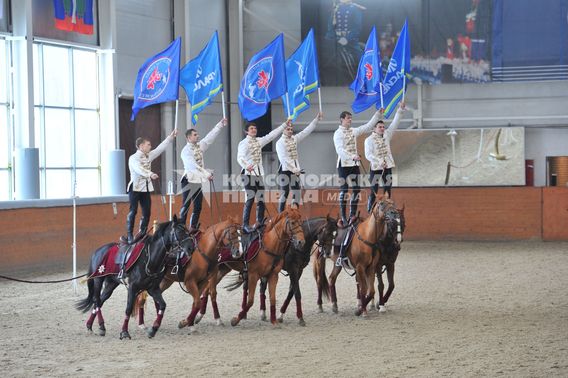 Пресс показ новой программы Кремлёвской школы верховой езды, специально подготовленной для выступления  на конном турнире `Horses&Dreams`.