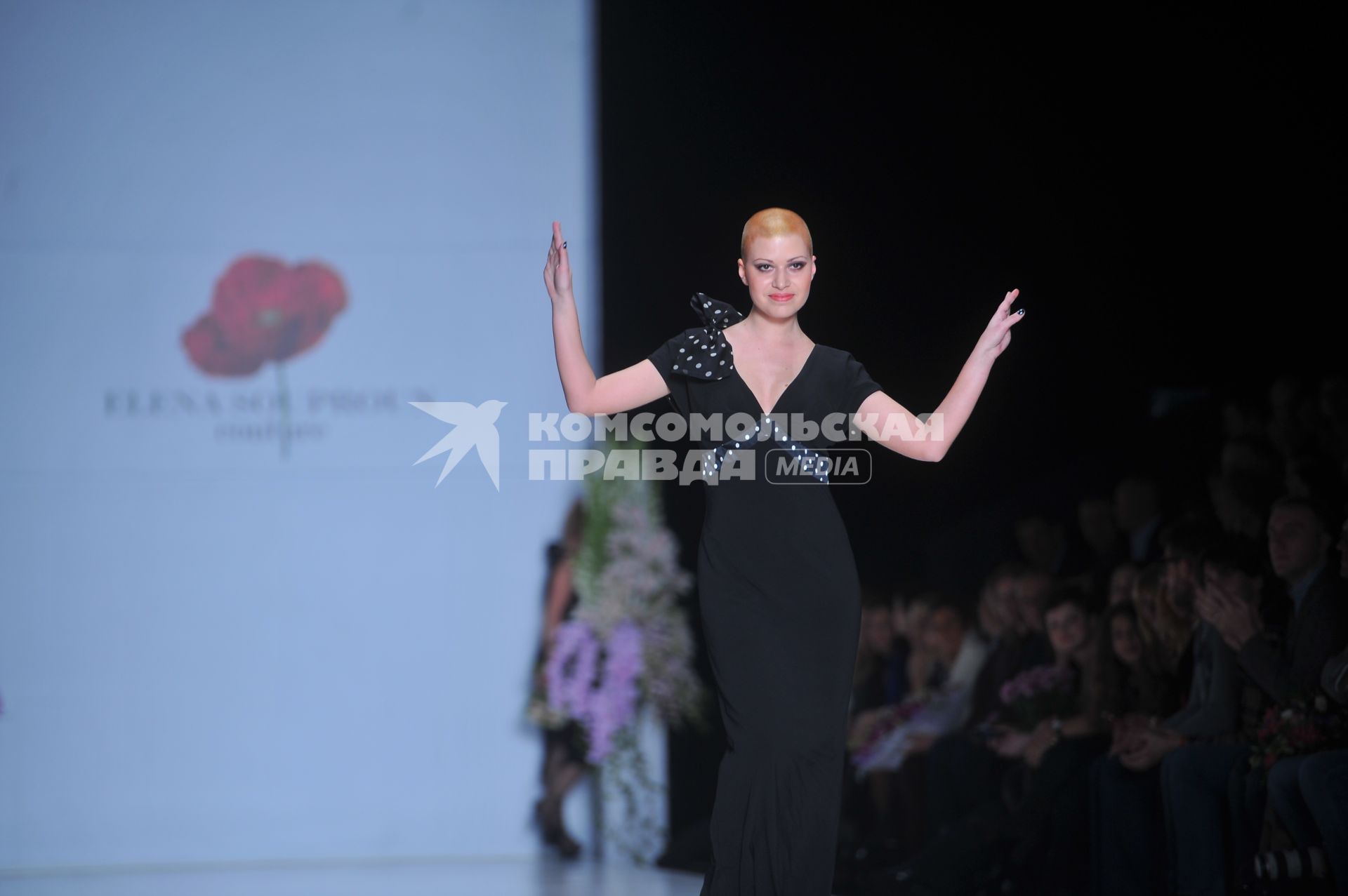 ЦВЗ `Манеж`. Российская Неделя моды `Mercedes-Benz Fashion Week Russia`. Показ коллекции ELENA SOUPROUN.