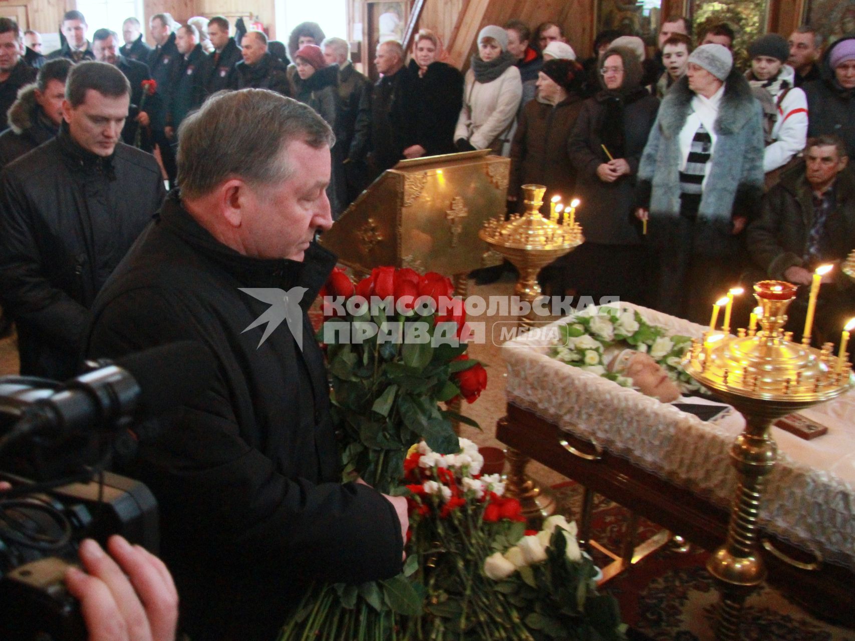 Похороны актера и режиссера Валерия Золотухина. На снимке: Губернатор Алтайского края Александр Карлин.