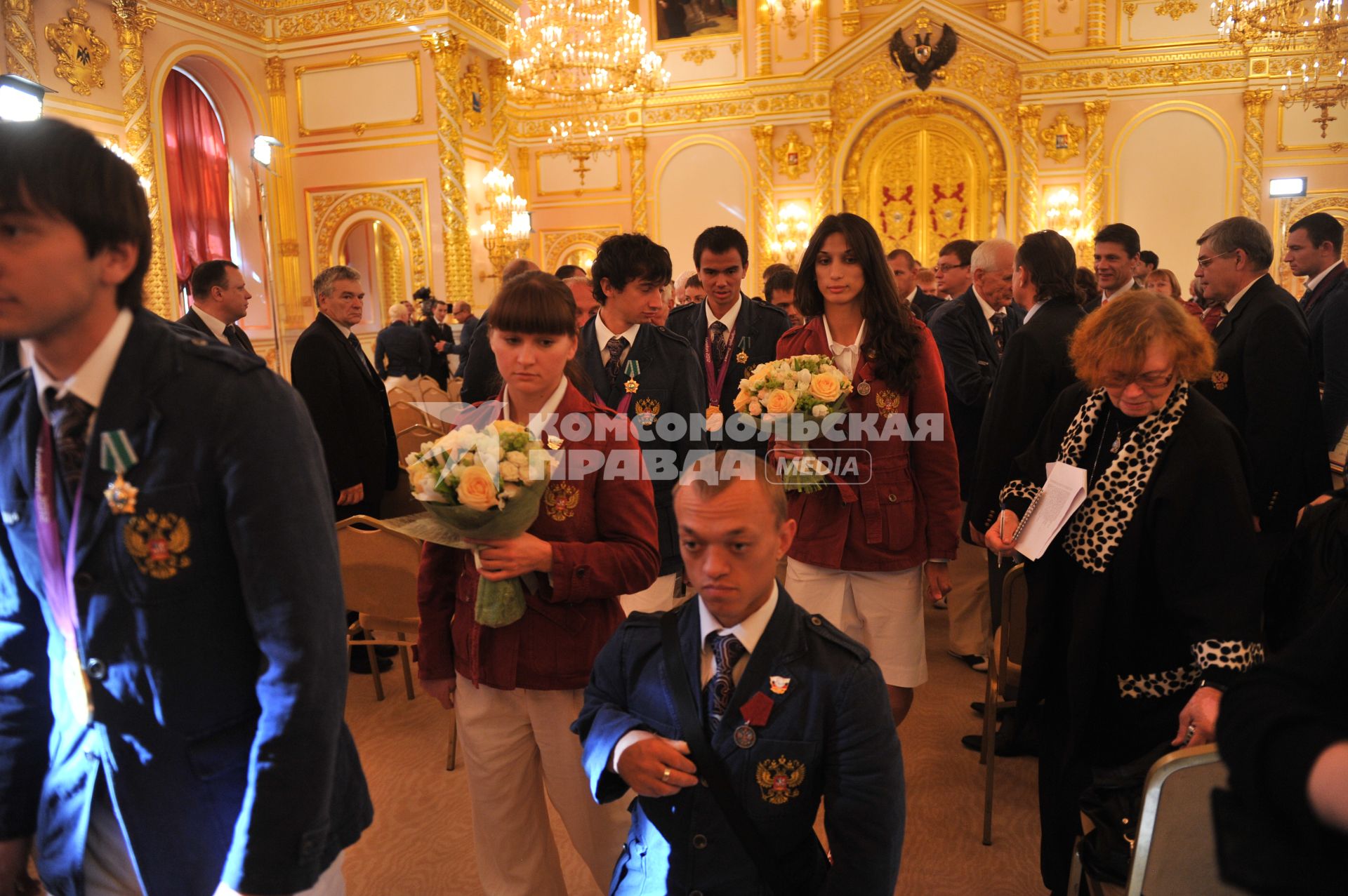 Владимир Путин принял в Кремле членов национальной паралимпийской сборной, победителей и призеров XIV Паралимпийских игр в Лондоне.