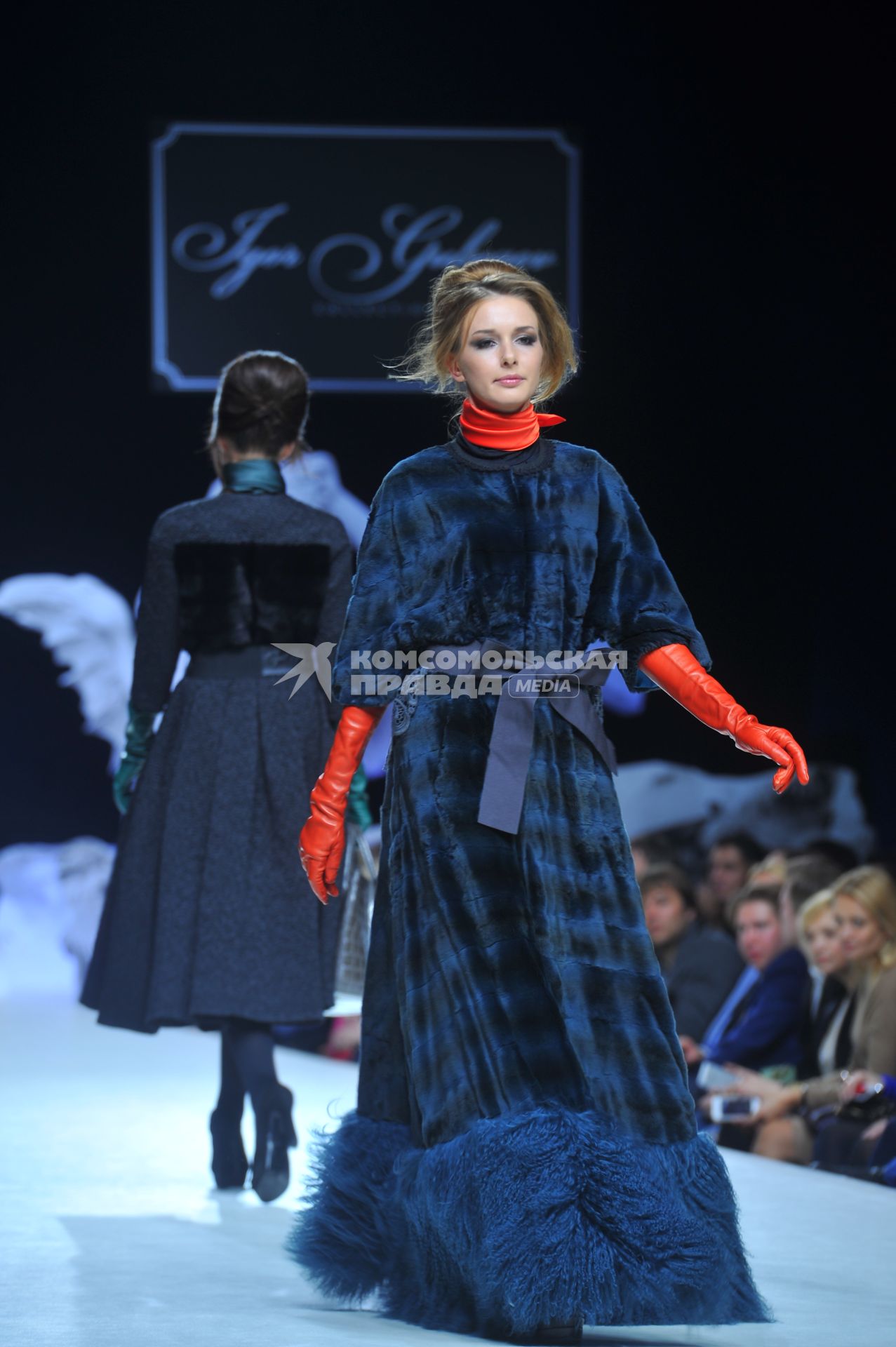 Гостиный двор. Неделя моды в Москве `Volvo Moscow Fashion Week`. Показ коллекции Igor Gulyaev.