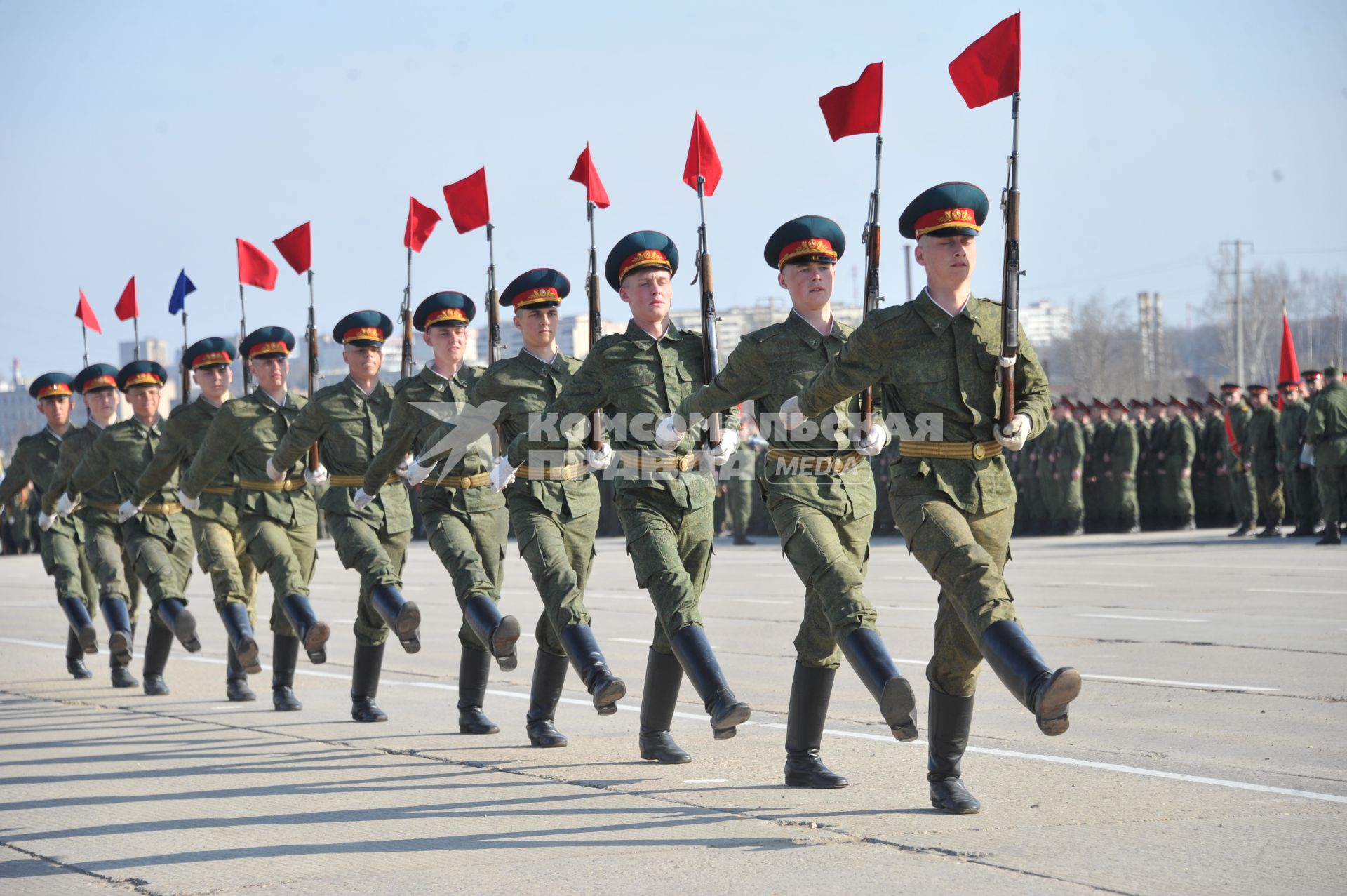 Полигон Алабино. Репетиция парада Победы. На снимке: линейные