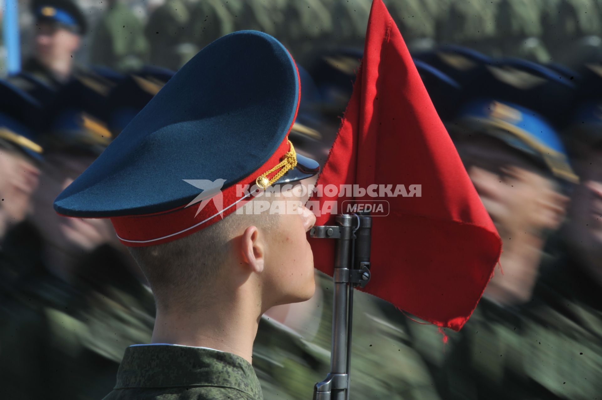 Полигон Алабино. Репетиция парада Победы. На снимке: линейный