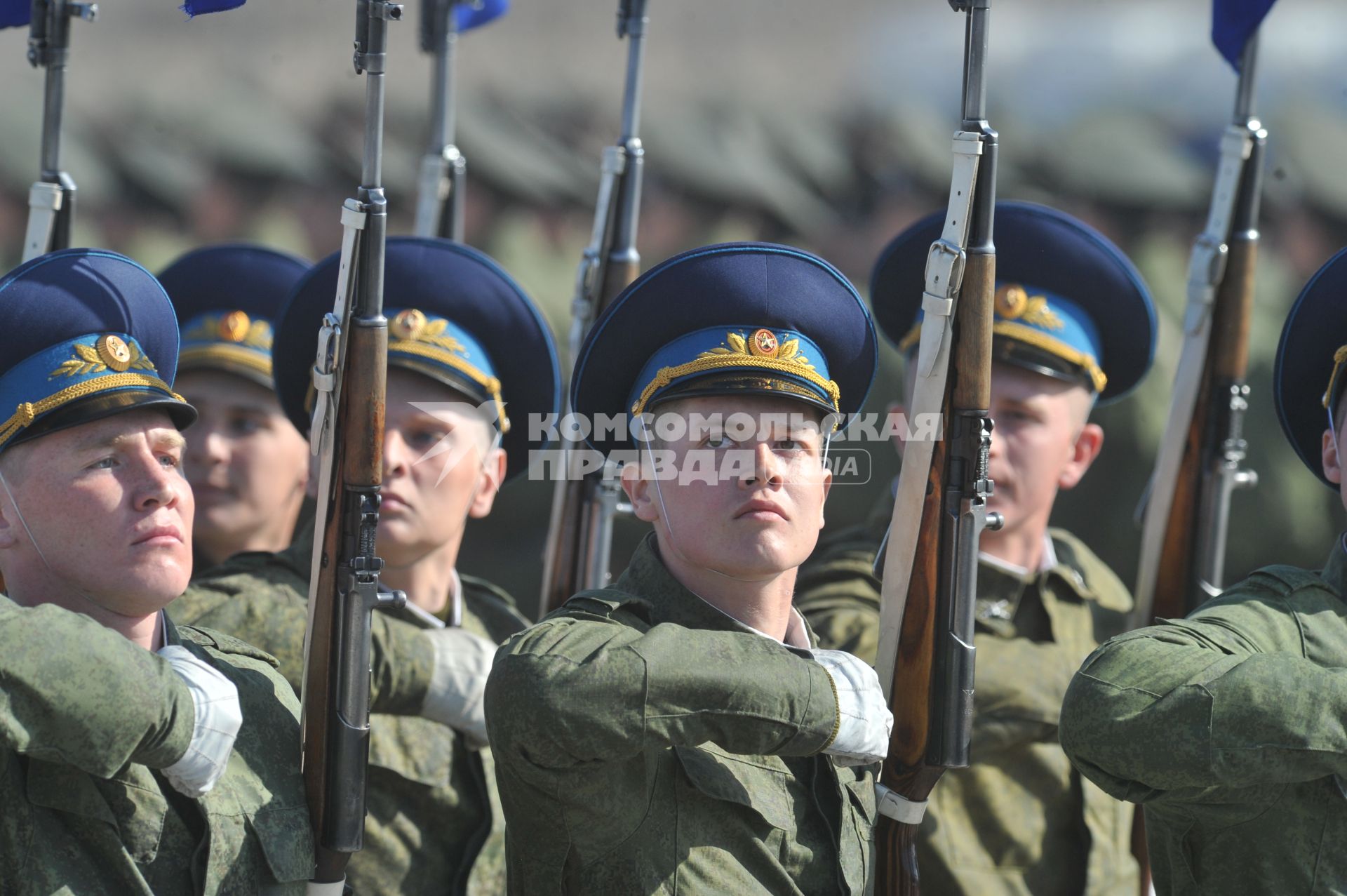 Полигон Алабино. Репетиция парада Победы.