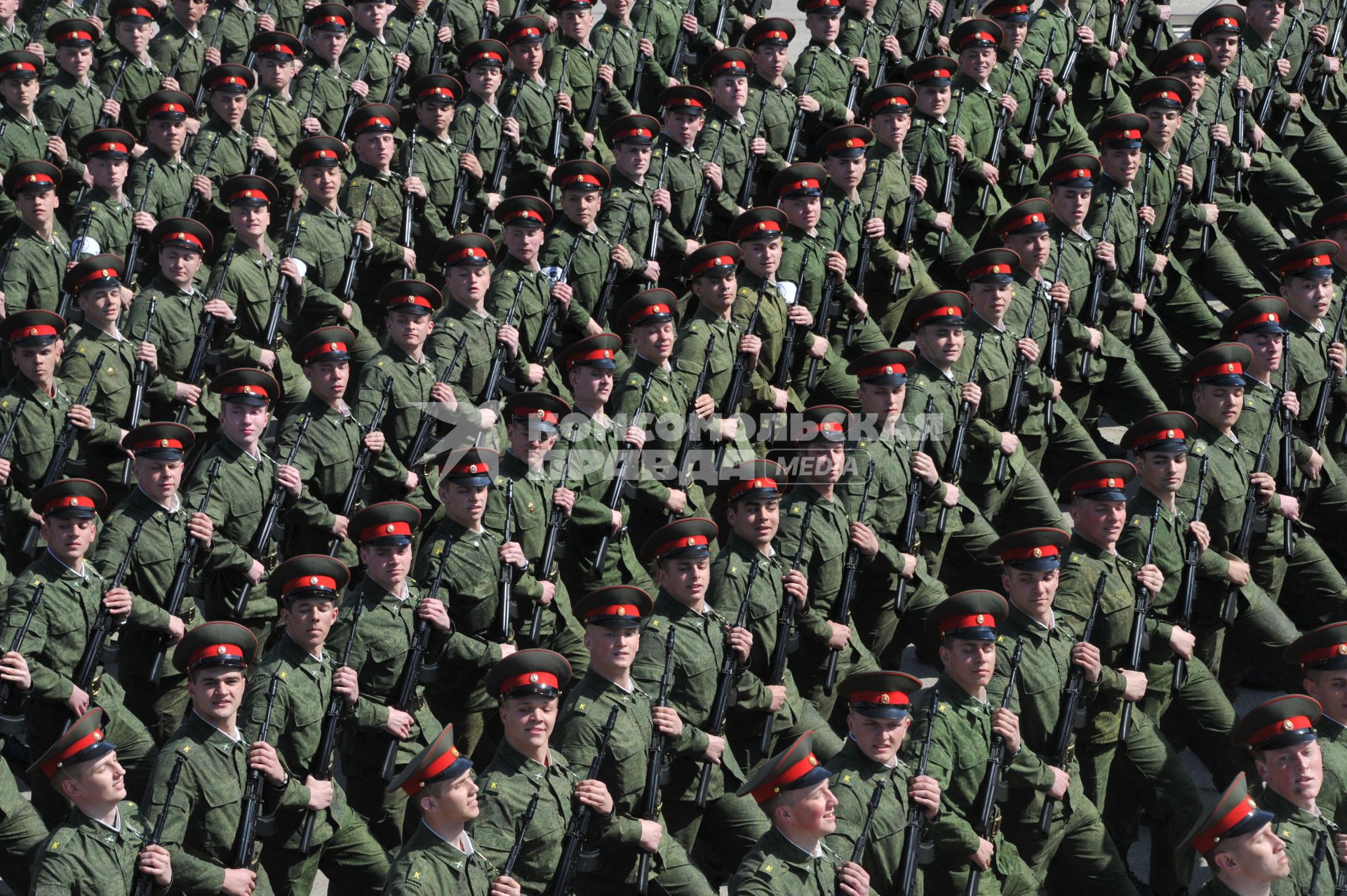 Полигон Алабино. Репетиция парада Победы.