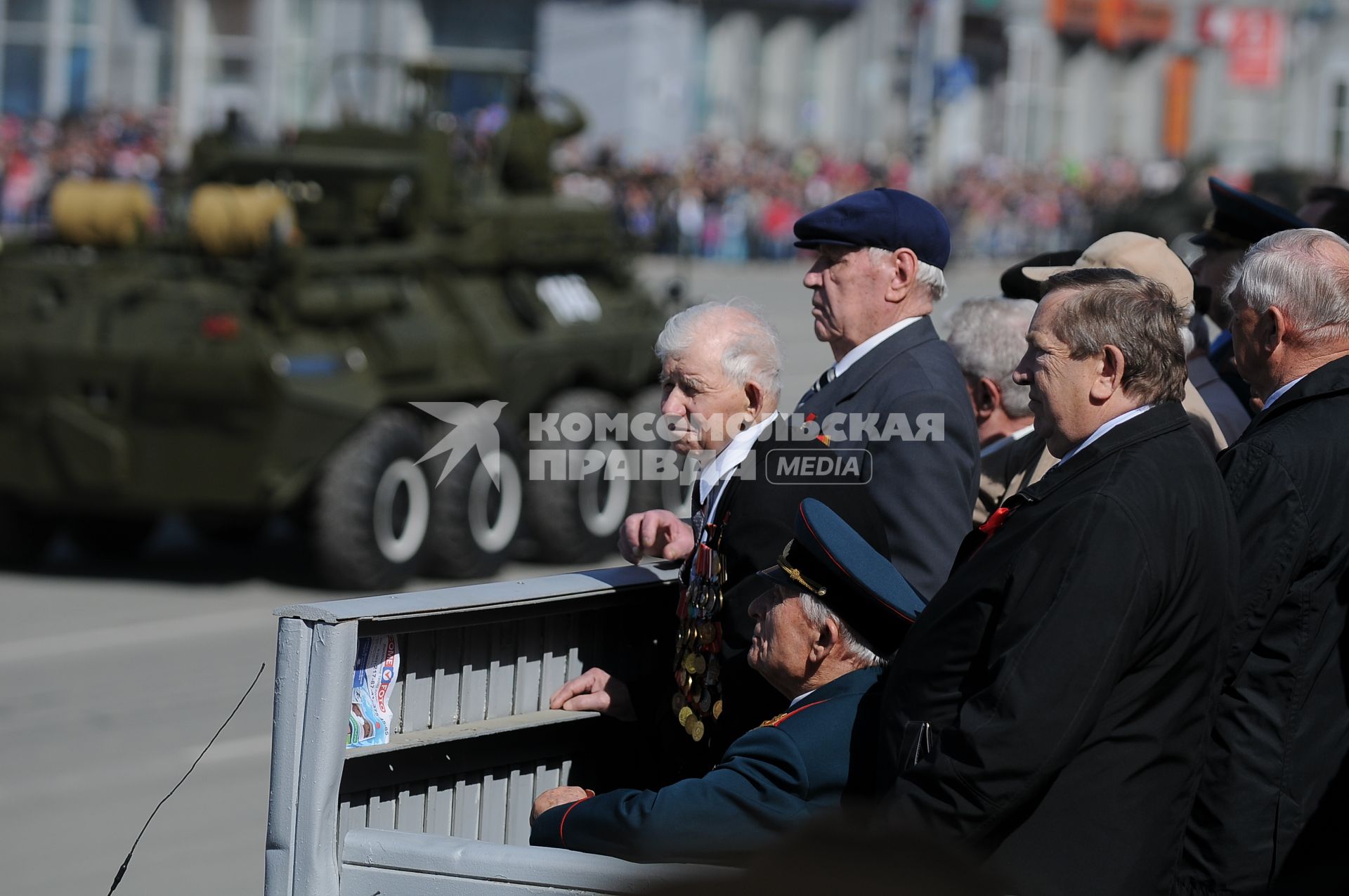 Парад Победы в Новосибирске. На снимке: ветераны на параде.