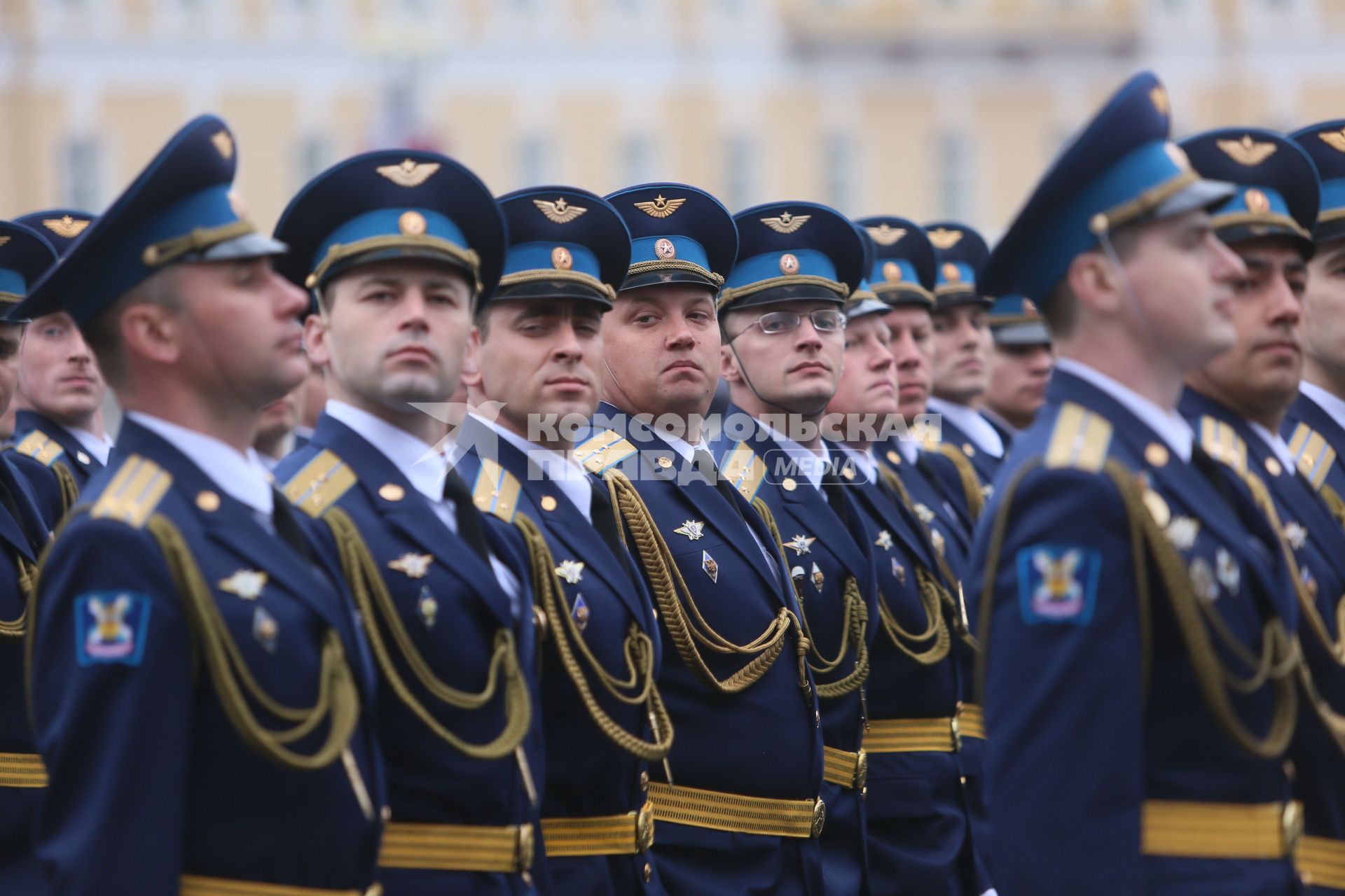 Парад победы посвященный 68-й годовщине победы в Великой Отечественной войне в Санкт-Петербурге. Учащиеся ВКА им. Можайского.