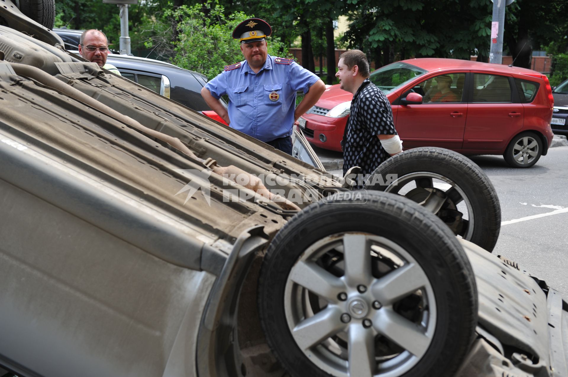 ДТП. Угол Красноармейской и Семенова ул..