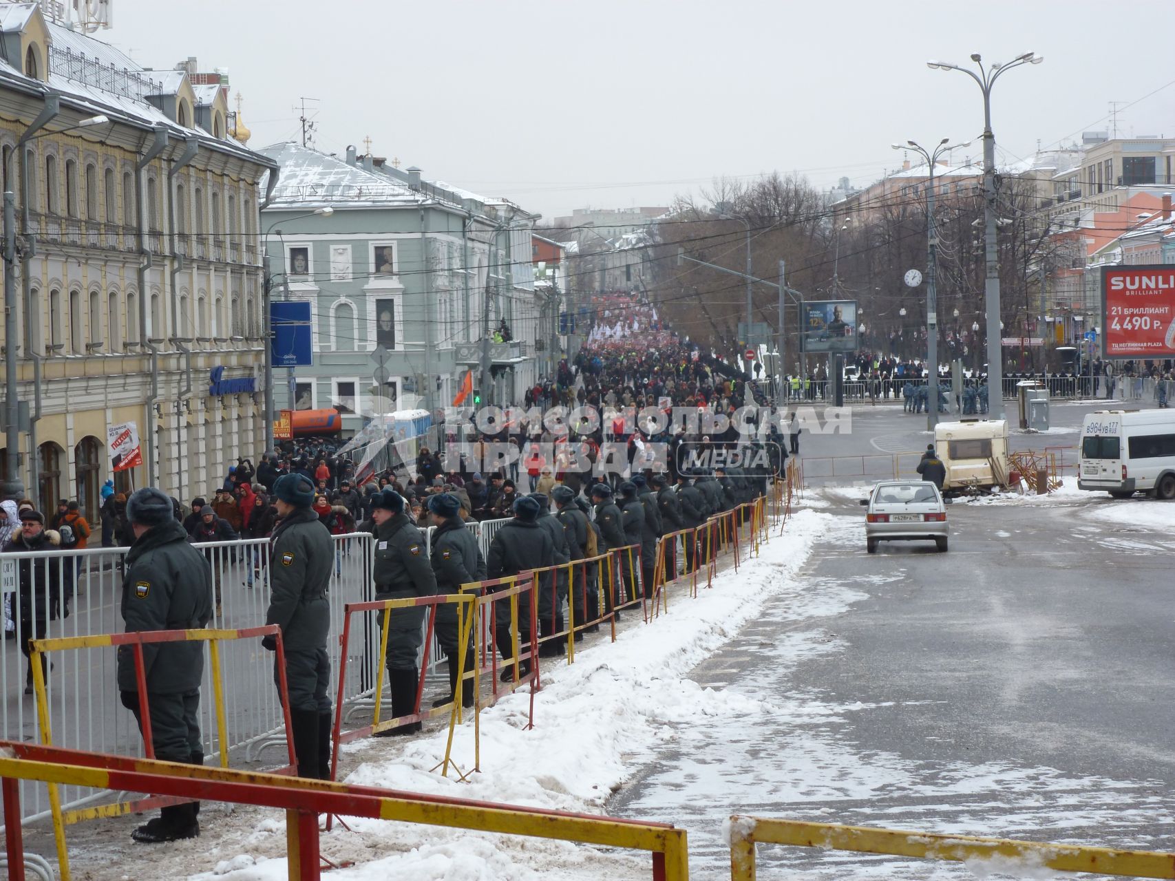 Шествие оппозиции `Марш против подлецов`. На снимке: участники шествия