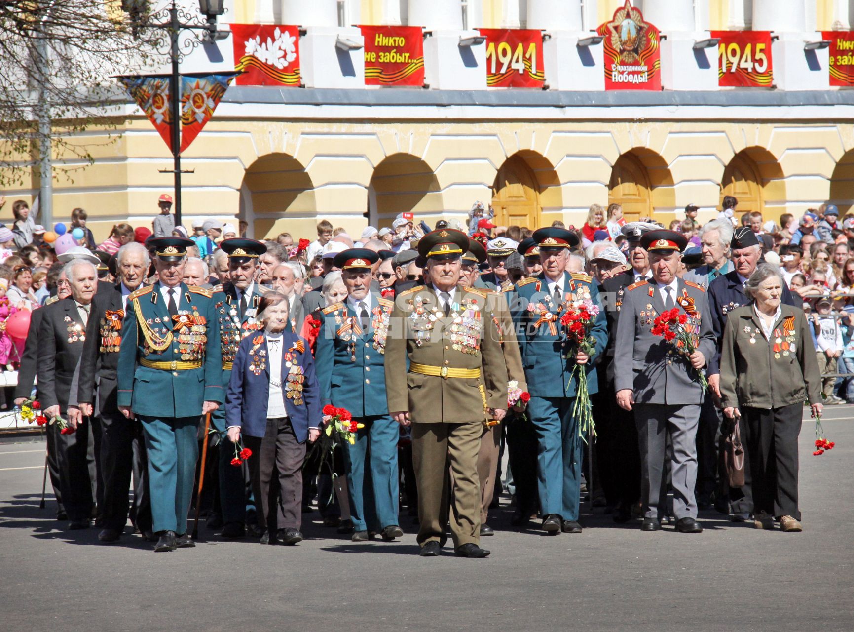 Празднование Дня Победы в Ярославле. На снимке: ветераны.