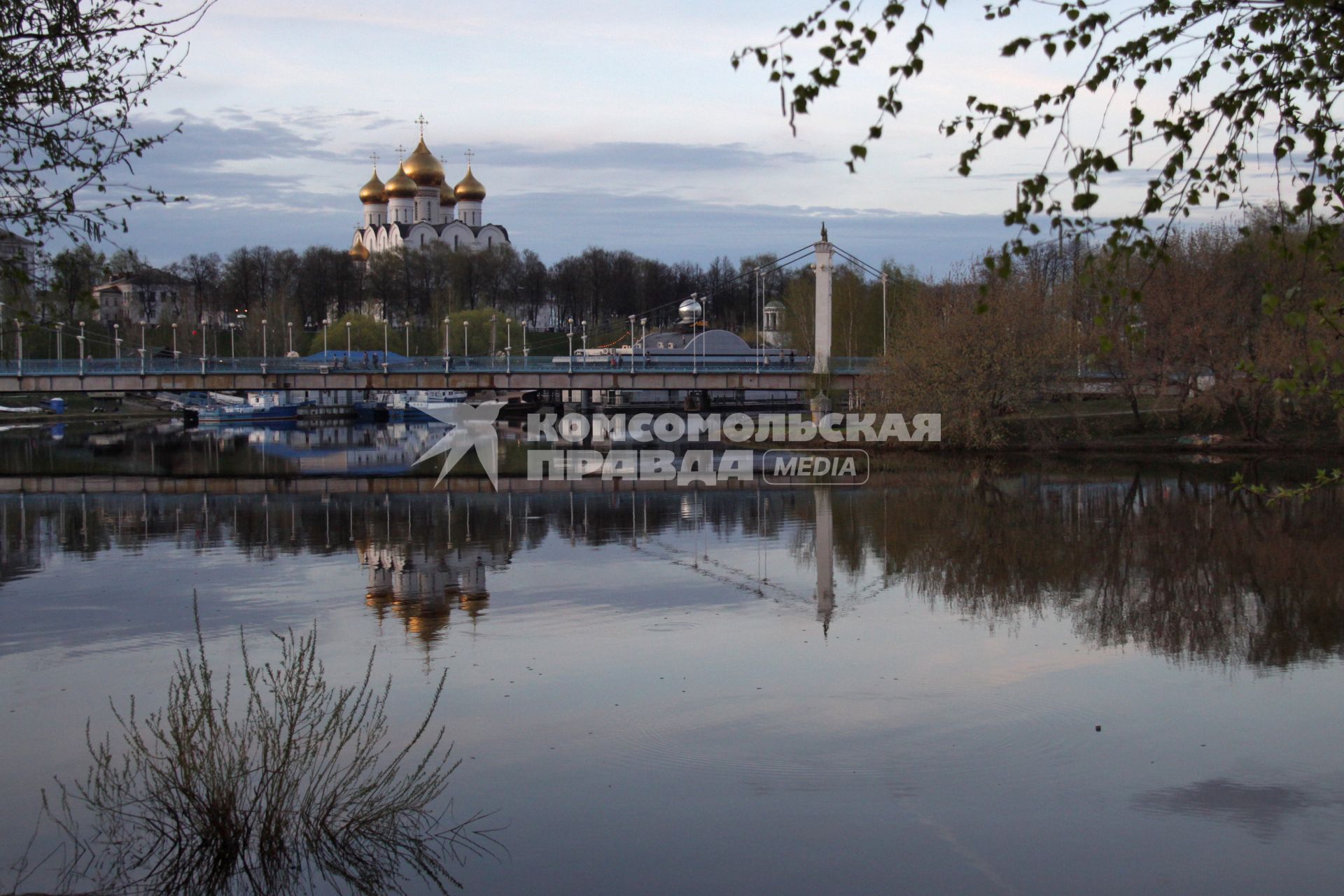 Успенский собор, вид с реки Которосль. Ярославль.