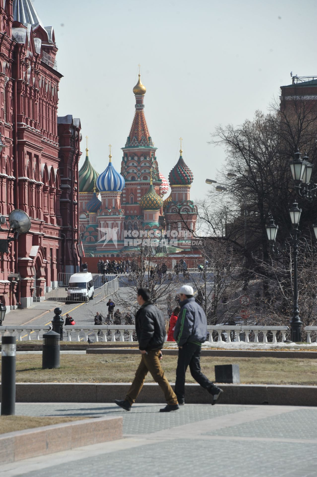 Вид на Храм Василия Блаженного (Покровский собор).