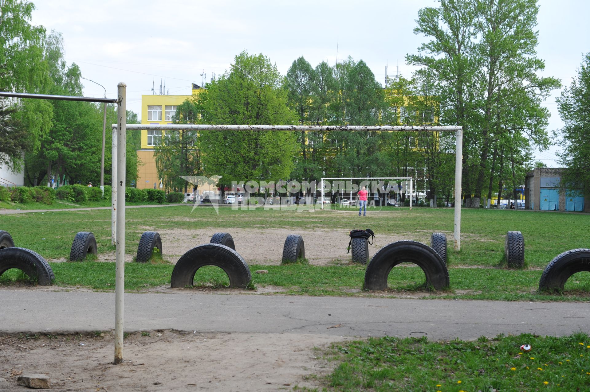 В подмосковном Чехове расстреляли мигрантов, игравших в футбол. На снимке: футбольное поле.