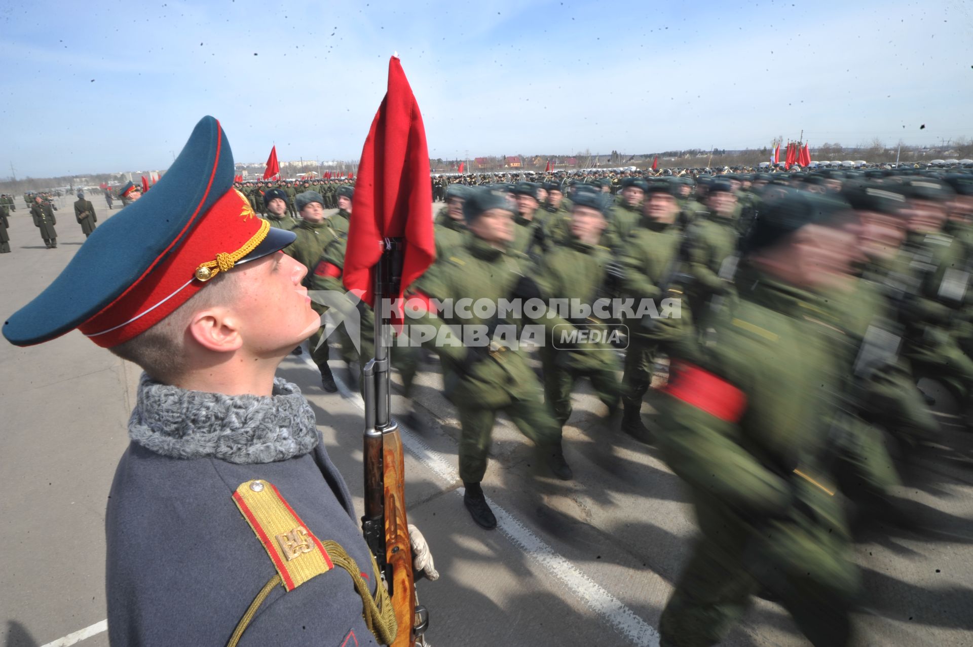 Полигон `Алабино`. Репетиция Парада Победы , который пройдет 9 мая на Красной площади. На снимке: военнослужащие парадного расчета пешей и механизированной колонн.