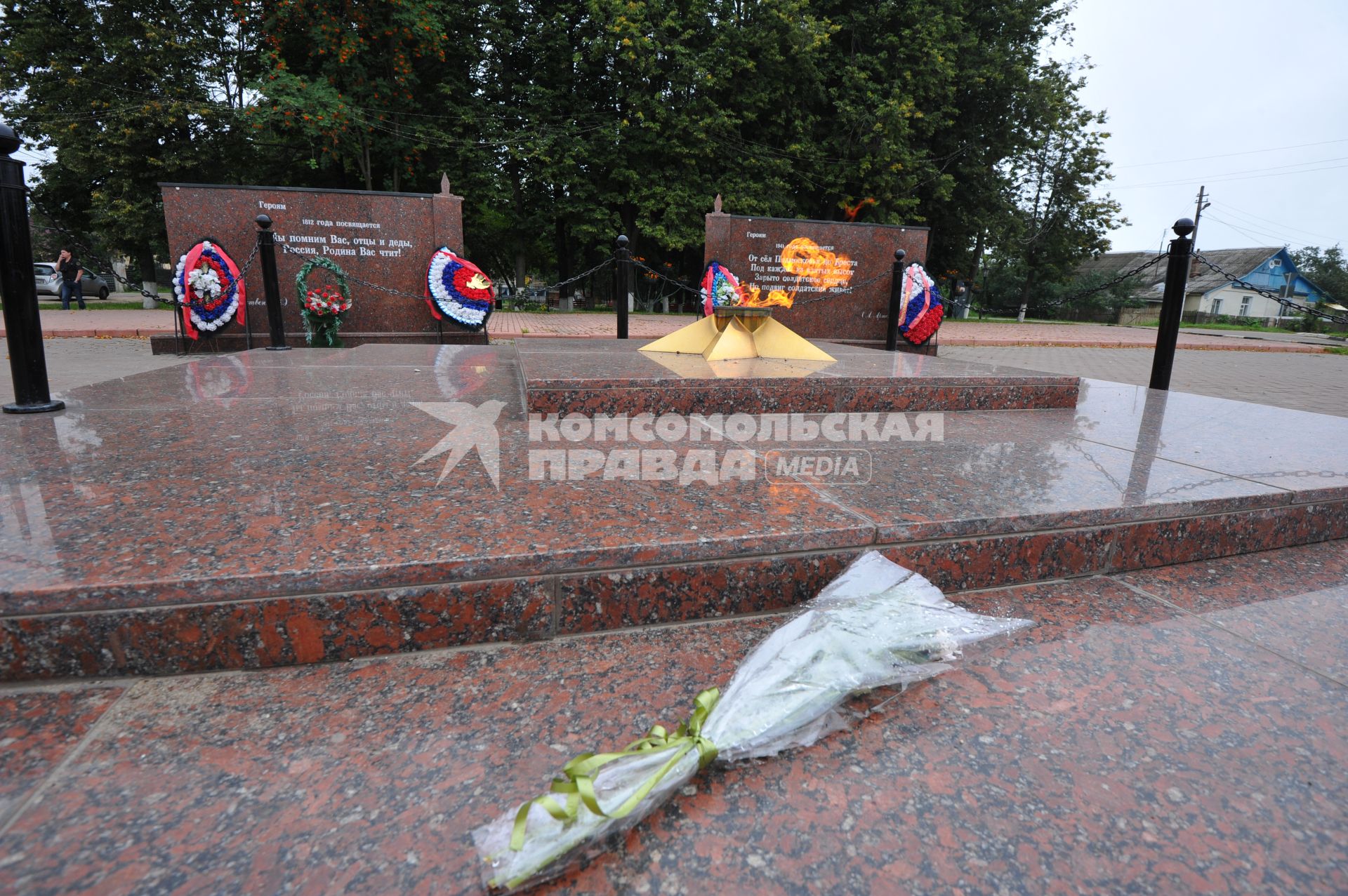 Поселок Тучково. На снимке: мемориал, посвященный героям войны 1812.