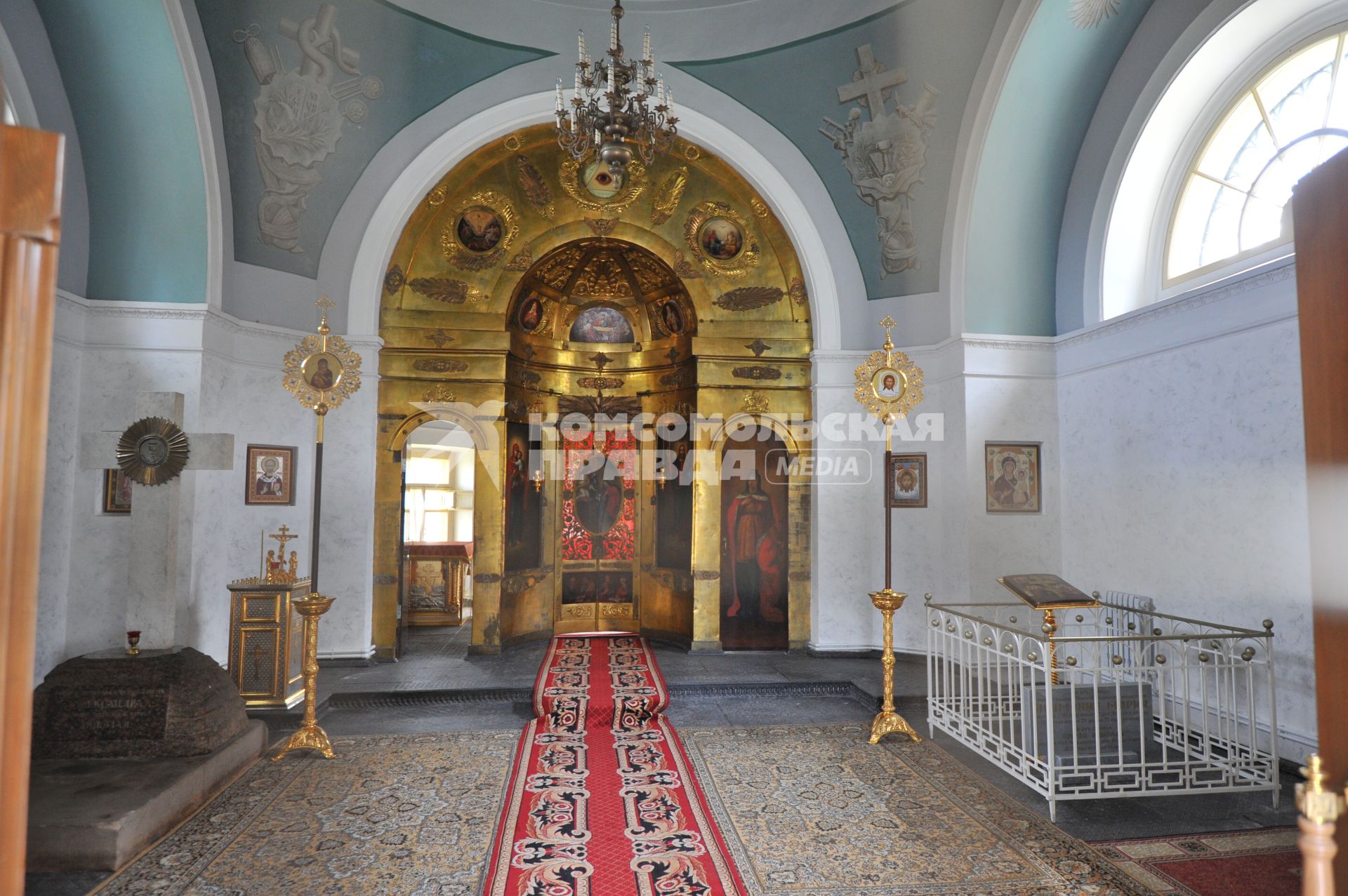 Бородино. Бородинское поле. Спасо-Бородинский женский 
монастырь. На снимке: церковь Спаса Нерукотворного.