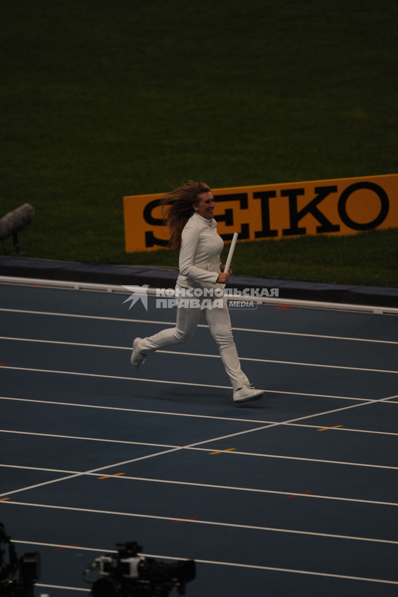 СК \"Лужники\".  Церемония открытия чемпионата мира по легкой атлетике 2013. На снимке: олимпийская чемпионка по легкой атлетике Светлана Мастеркова