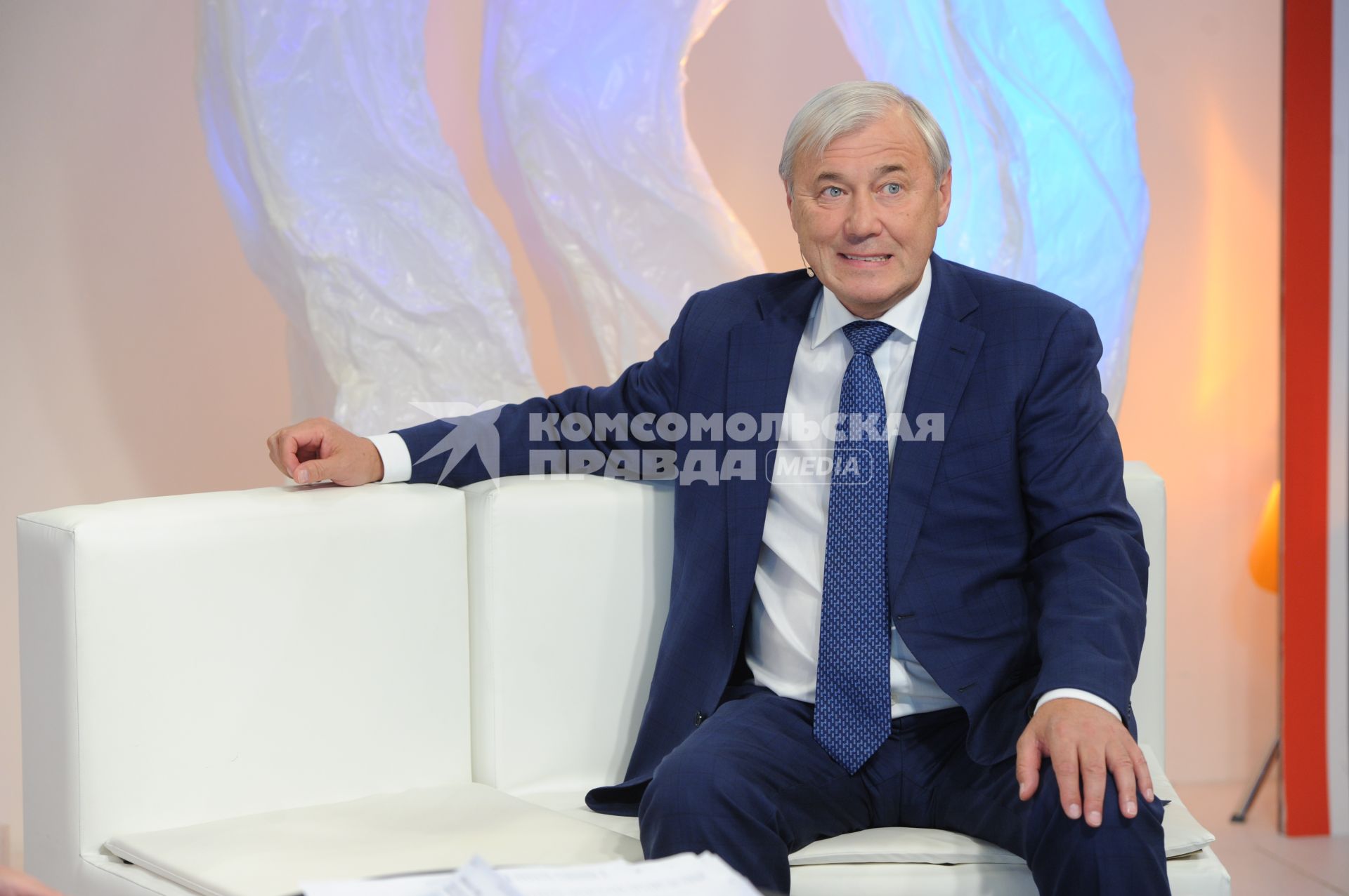 Телевидение `Комсомольская правда`. На снимке: депутат Государственной думы РФ, президент ассоциации региональных банков РФ Анатолий Аксаков.