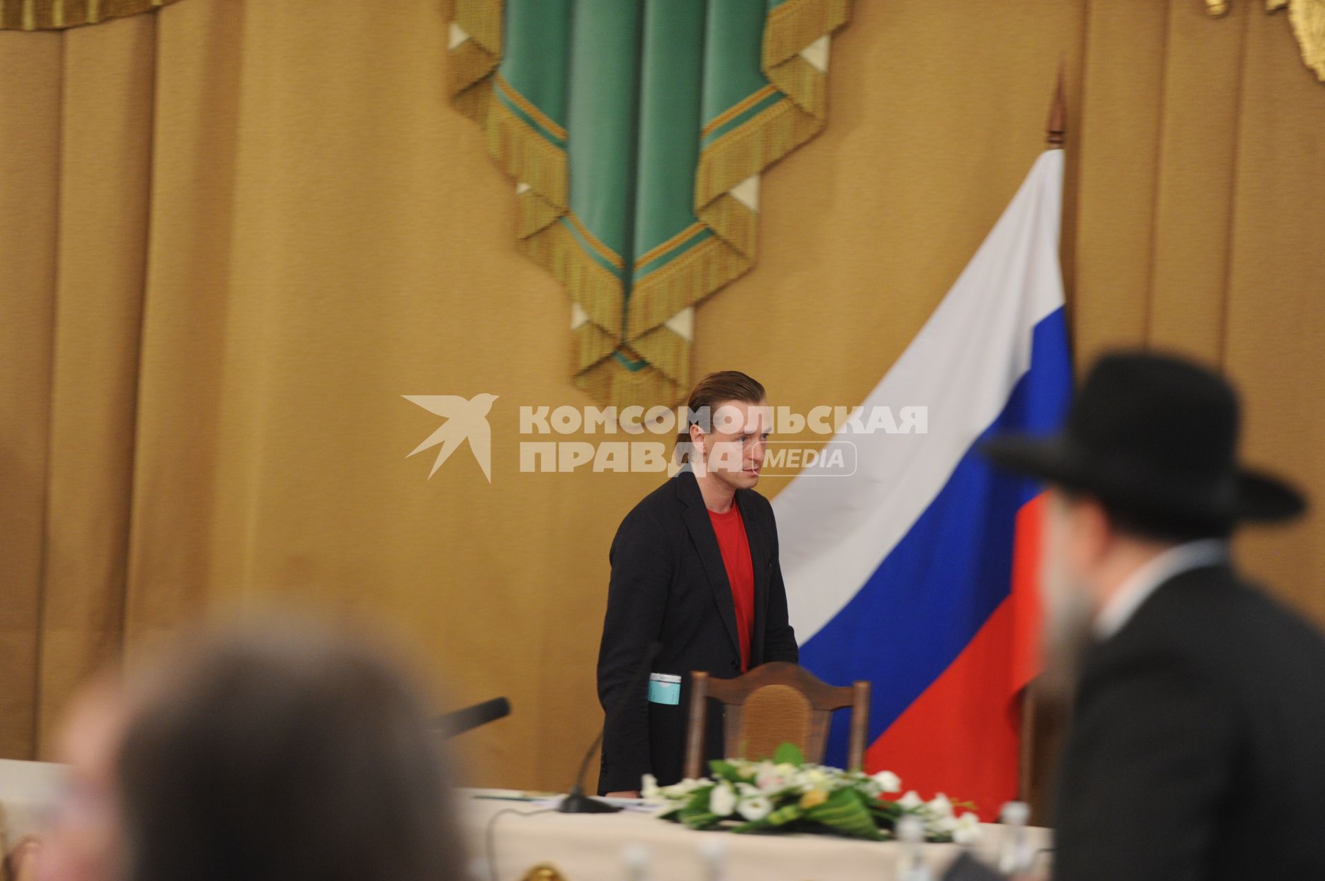 Культурный центр Вооруженных Сил. Заседание Общественного совета при Министерстве обороны РФ. На снимке: руководитель Московского Губернского театра, актер Сергей Безруков.