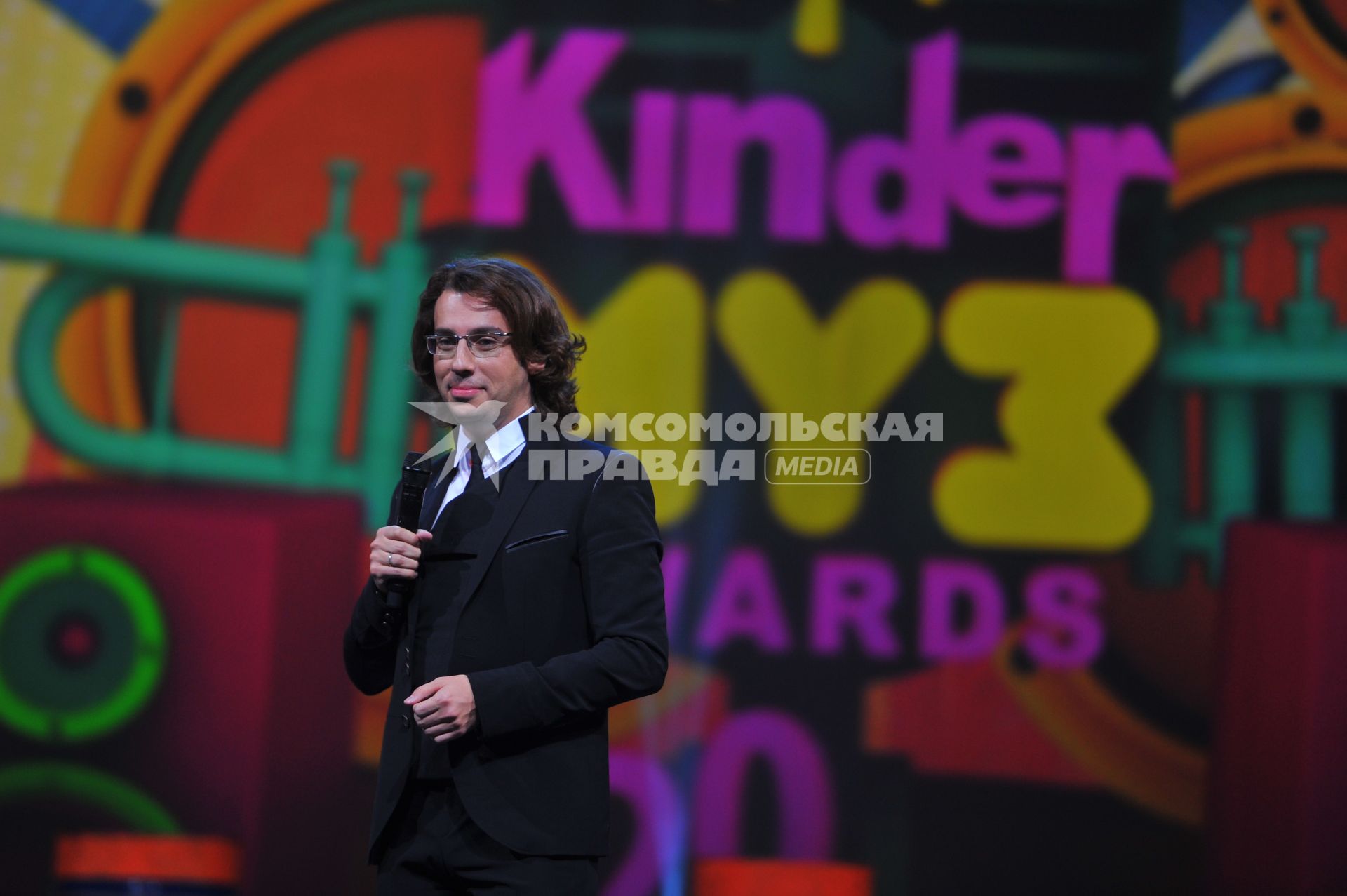 Crocus City Hall. Первая Детская Музыкальная Премия `Kinder МУЗ Awards`. На снимке: артист, телеведущий Максим Галкин.