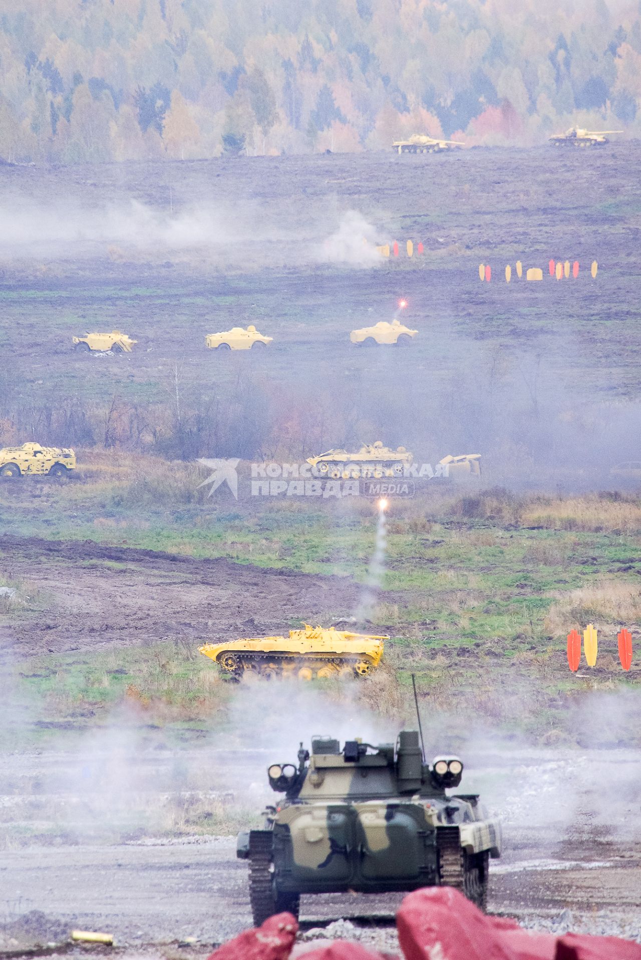 IX Международная выставка вооружений в Нижнем Тагиле. На снимке: стрельбы.