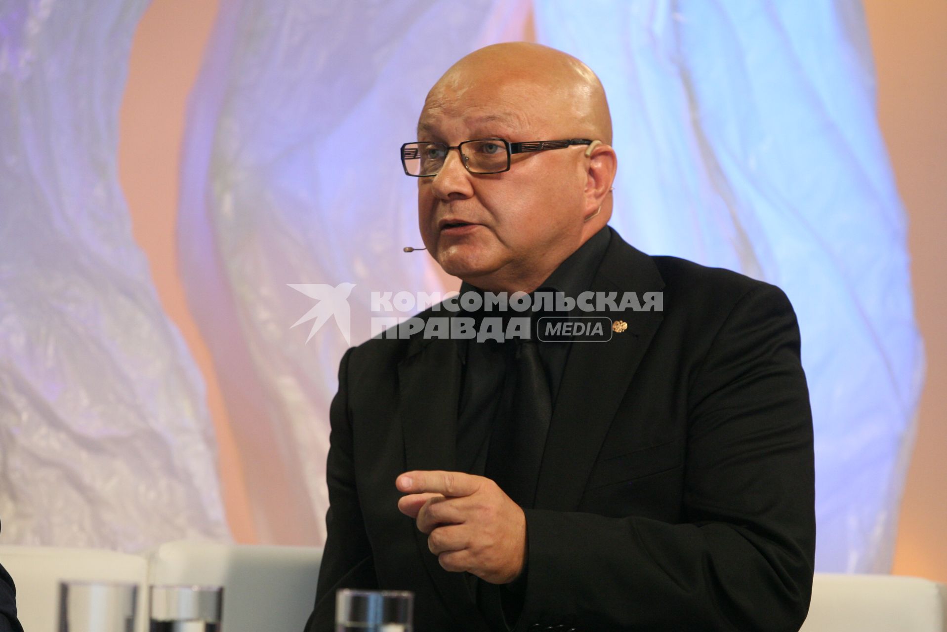 ИД `Комсомольская правда`. Директор Института политического и военного анализа Александр Шаравин.