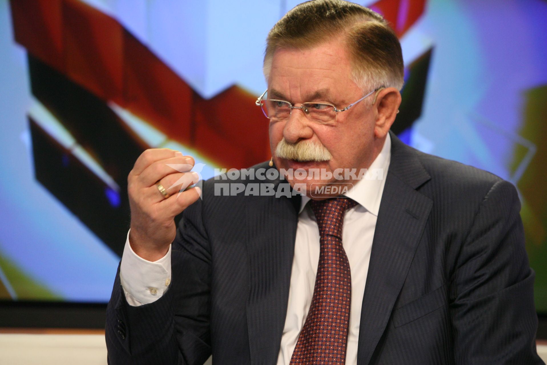 ИД `Комсомольская правда`. Бывший вице-президиент России Александр Руцкой.