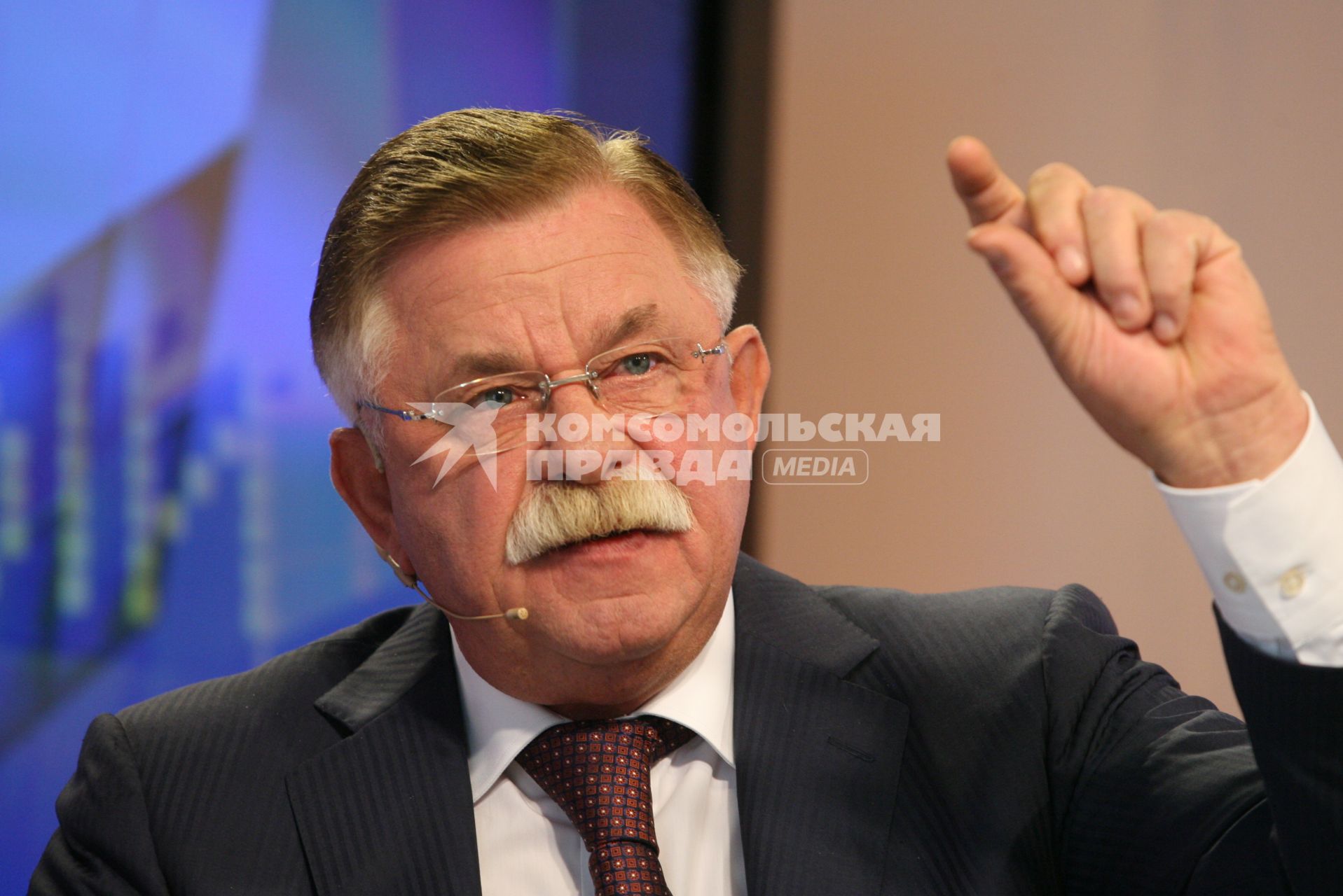 ИД `Комсомольская правда`. Бывший вице-президиент России Александр Руцкой.