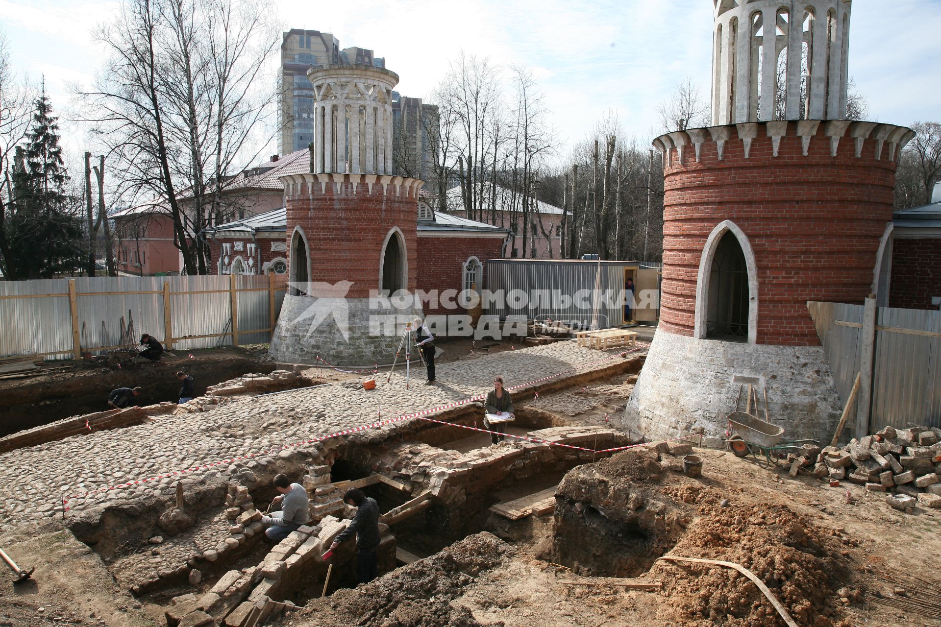 Археологические раскопки в Москве.