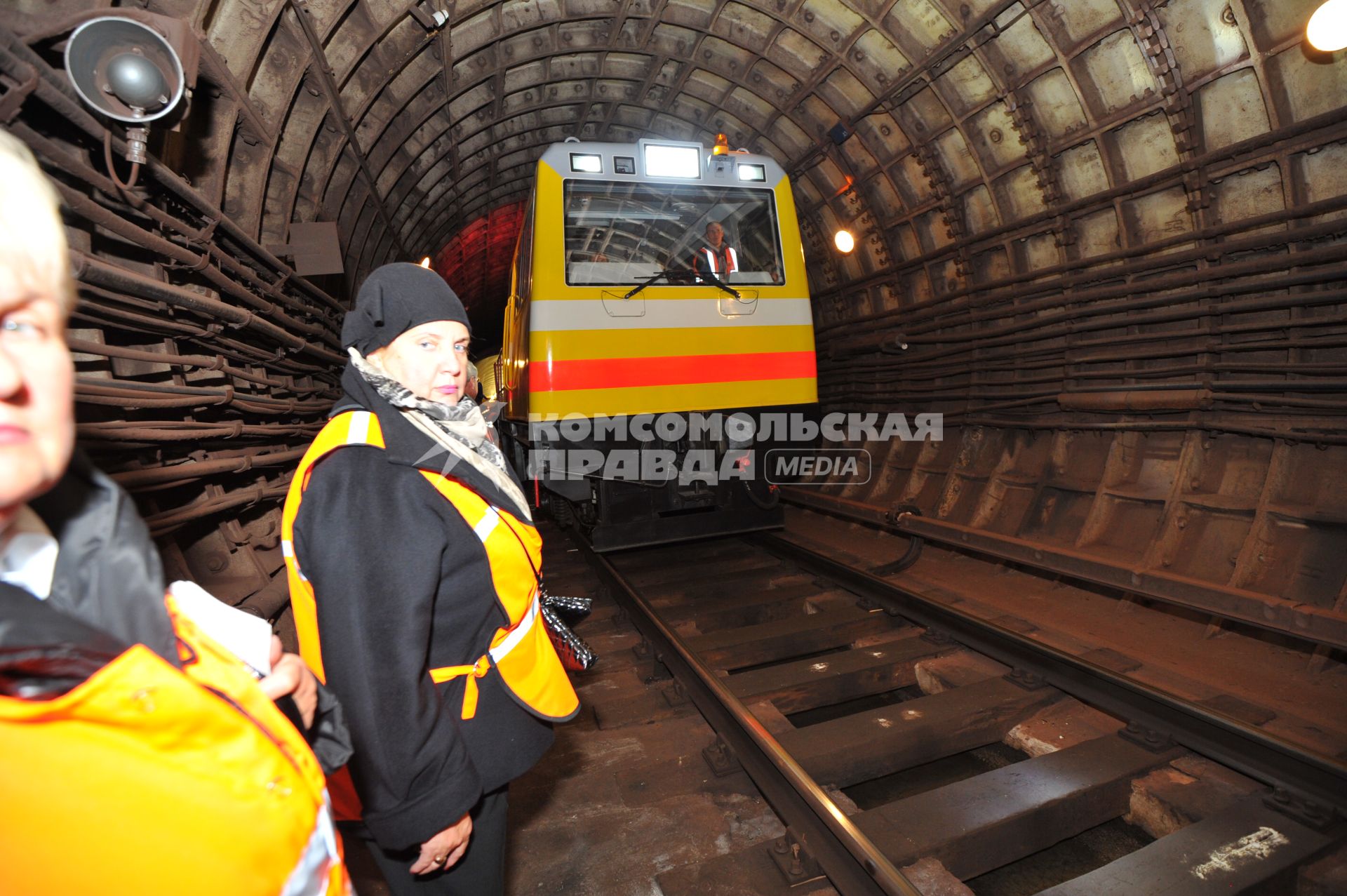 Подготовка Московского метрополитена к зимнему периоду. На снимке: тоннель между станциями `Павелецкая` и `Добрынинская` кольцевой линии.