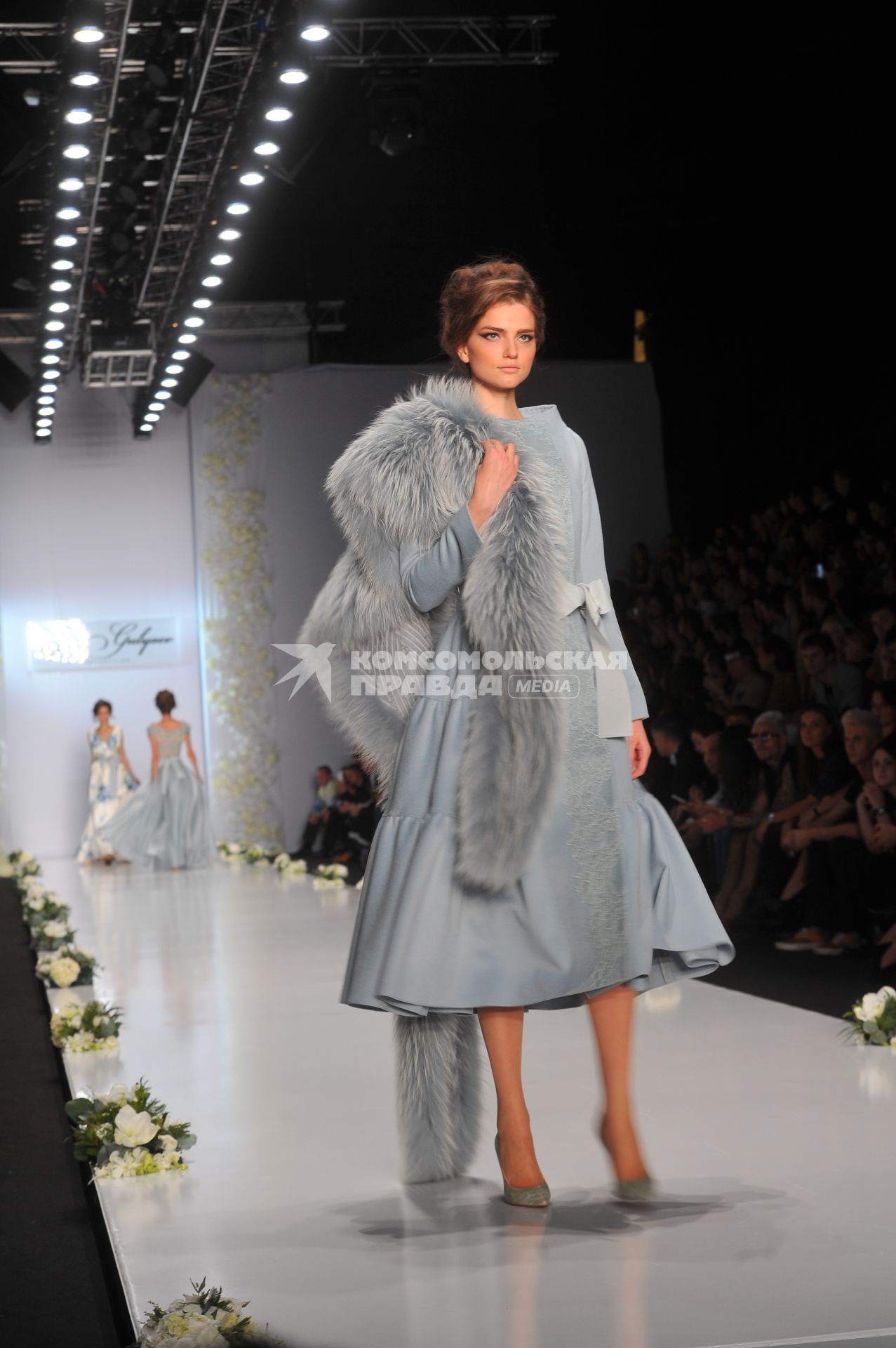 ЦВЗ `Манеж`. Неделя моды `Mercedes-Benz Fashion Week Russia`. День первый. На снимке: показ коллекции дизайнера Игоря Гуляева   `Paradise` .