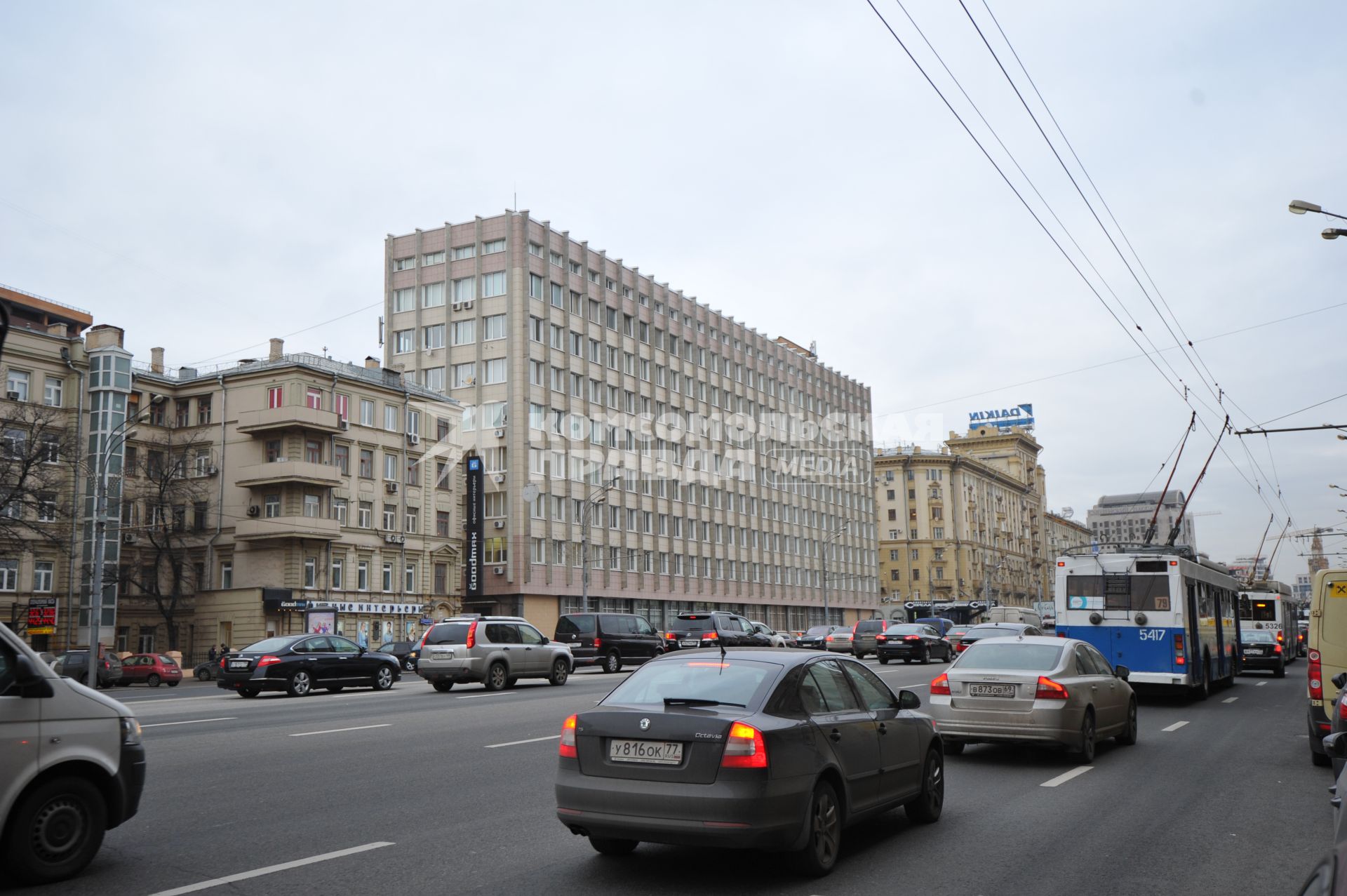 Виды Москвы. Смоленский бульвар дом 19 стр. 1. На снимке: здание 31-го государственного проектного института специального строительства (31 ГПИСС).